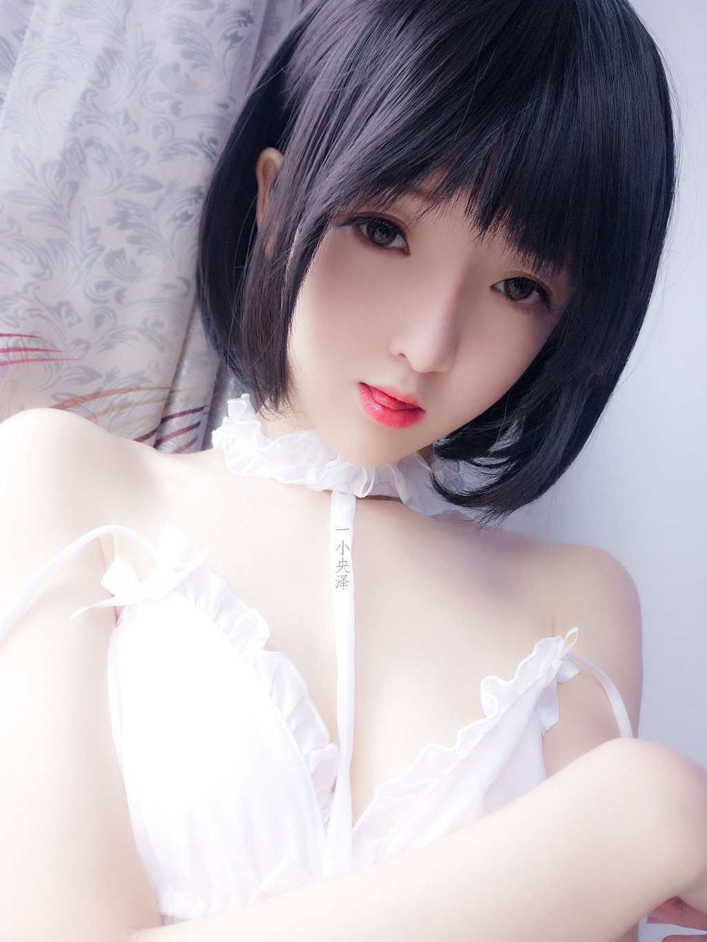 COSER一小央泽《赫提亚斯+黑兔+私摄》 [Cosplay美女] 写真集[41P]
