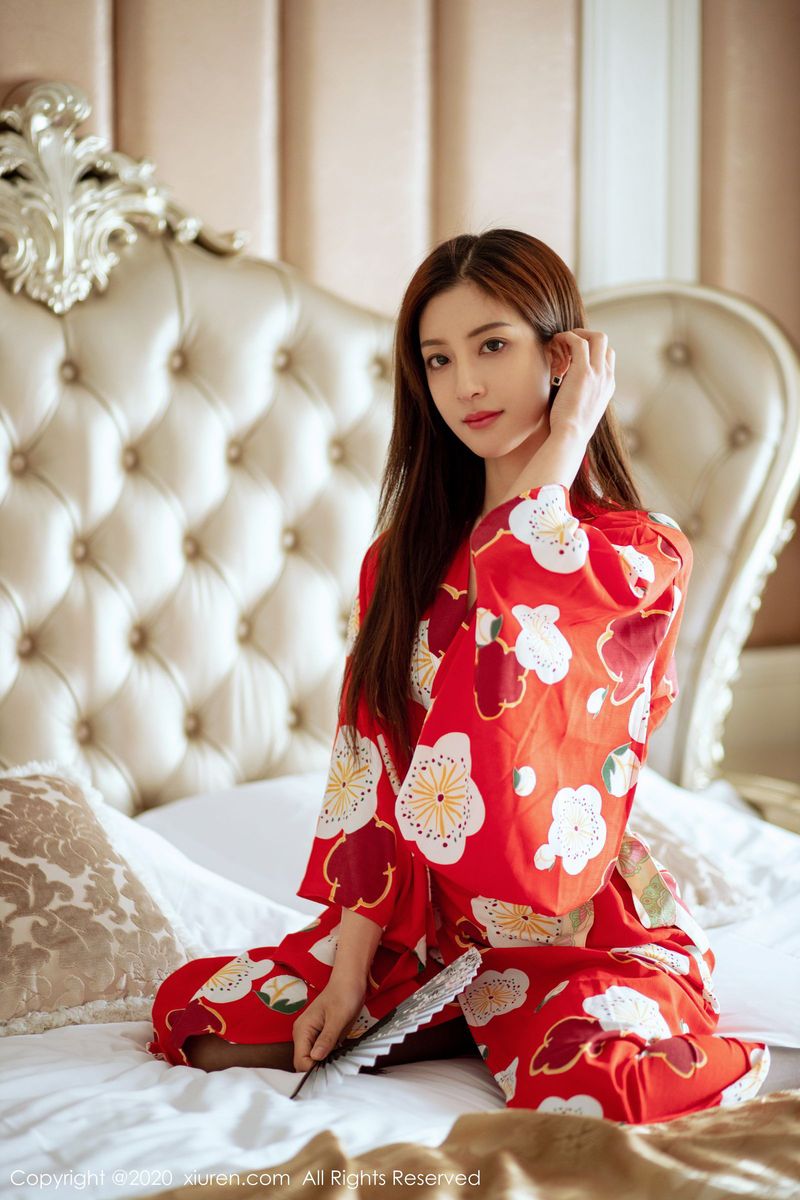 秀人网美女模特林文文yooki黑丝美腿和服主题极致性感写真