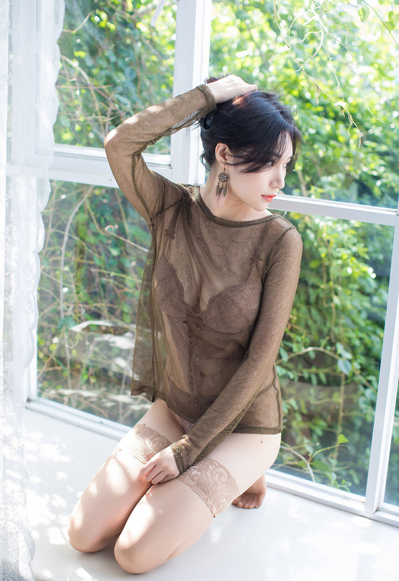 性感小狐狸极致诱惑的丝袜美腿系列