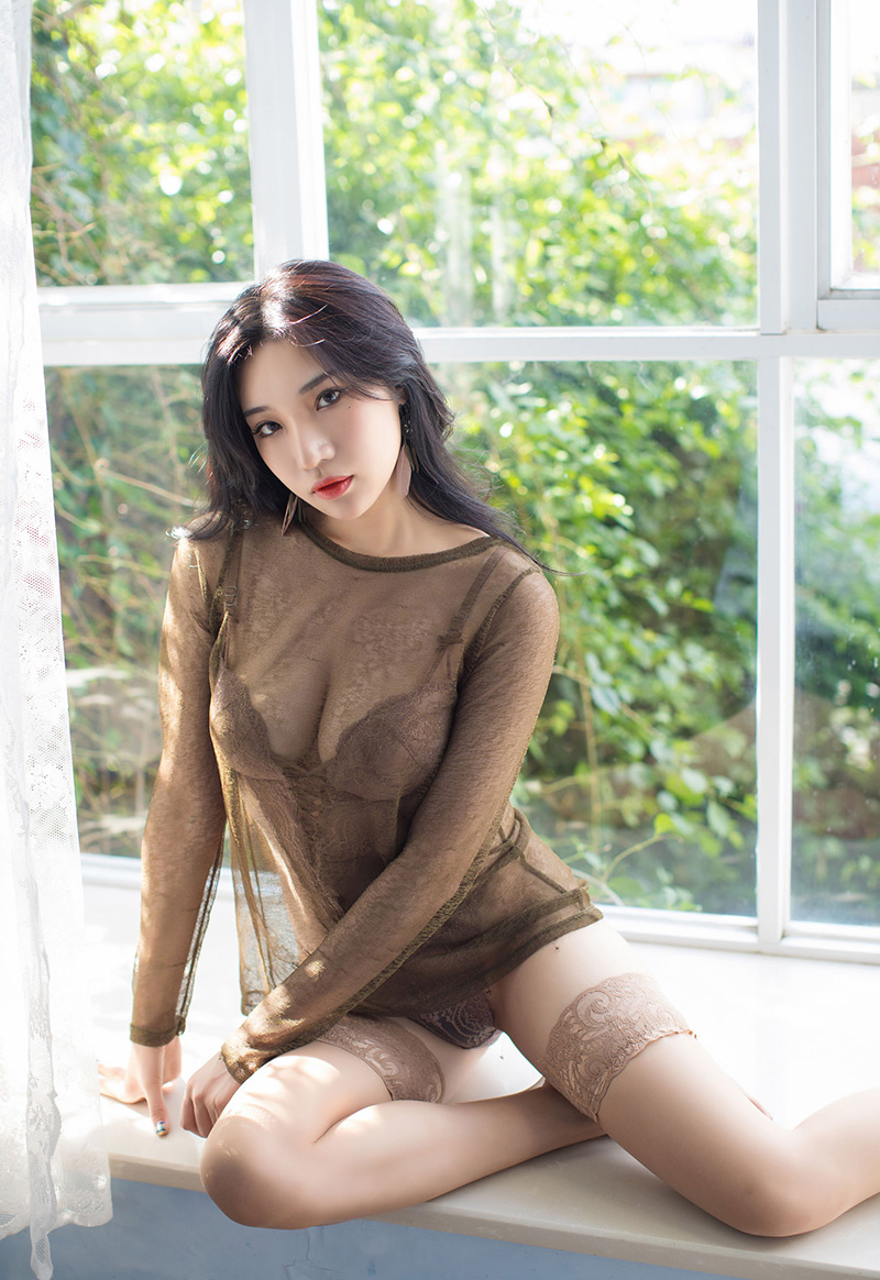 性感小狐狸极致诱惑的丝袜美腿系列