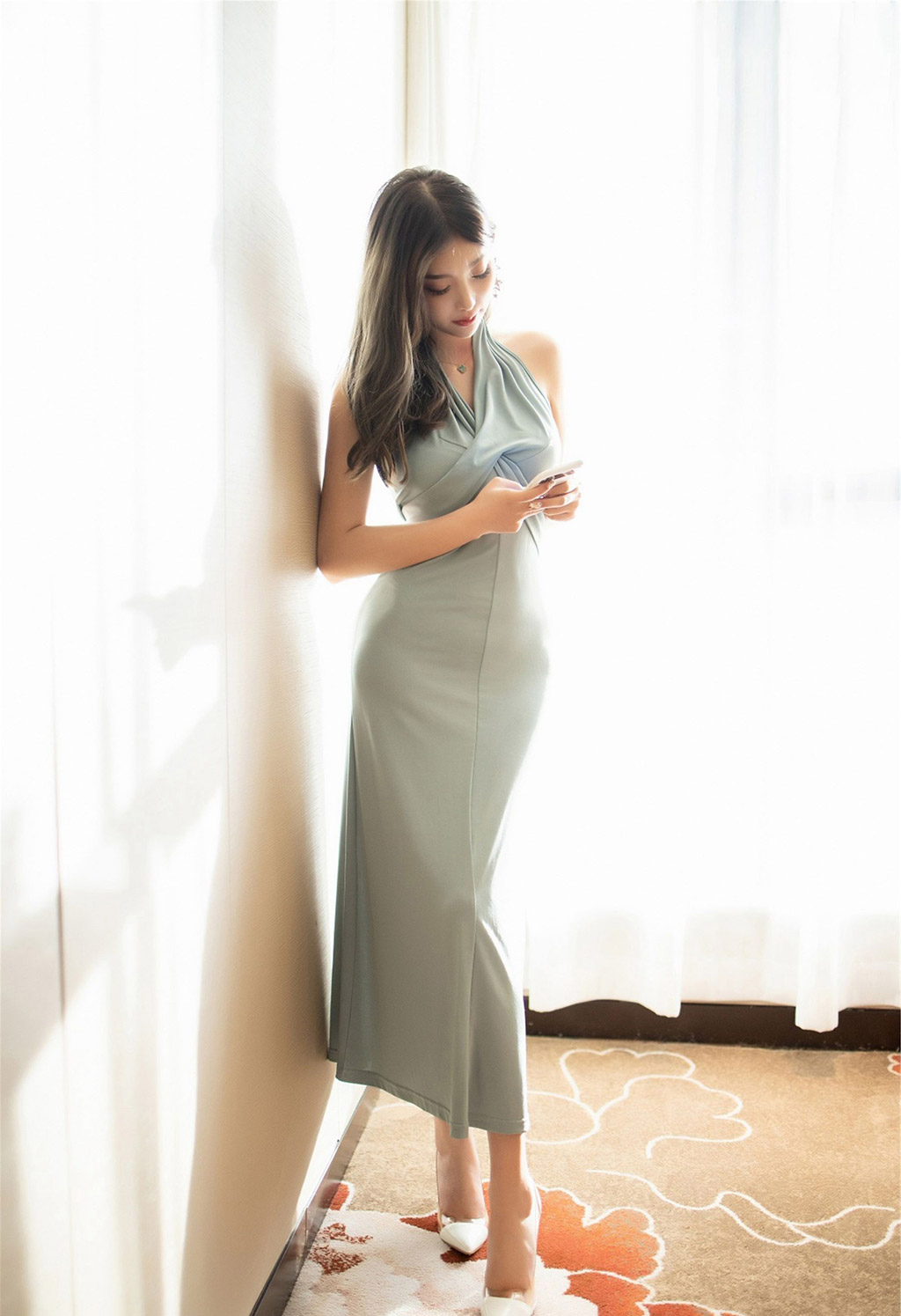 杨晨晨sugar灵动销魂的丝袜美腿魅惑