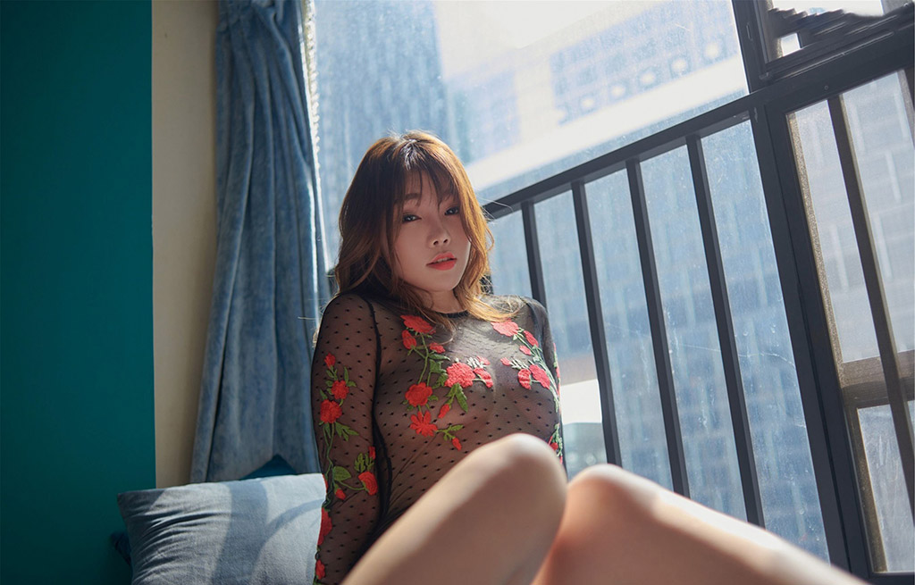 芝芝Booty性感丝袜与美臀系列