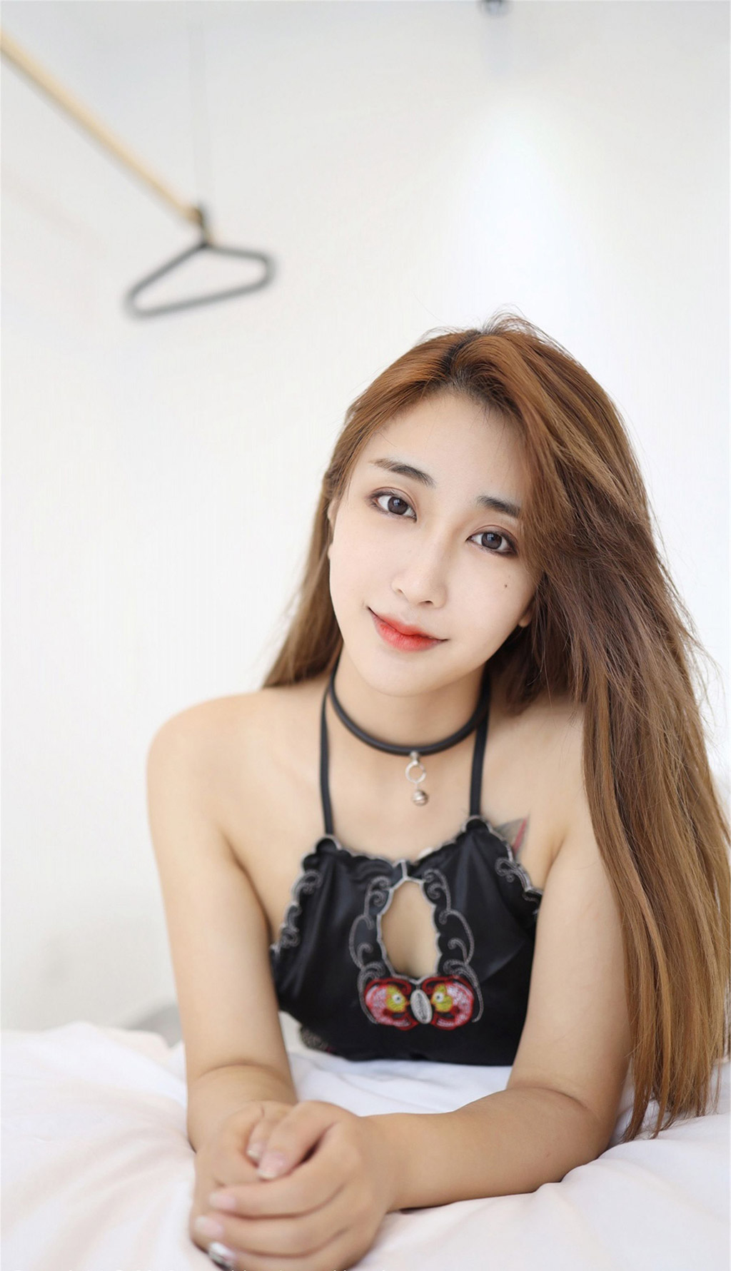 奈美nana古典韵味肚兜与情趣丁字裤系列