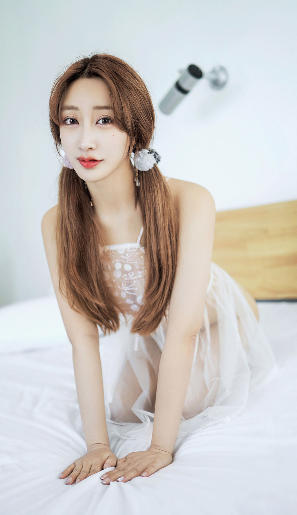 林子欣若有若无的半透内衣极致诱惑