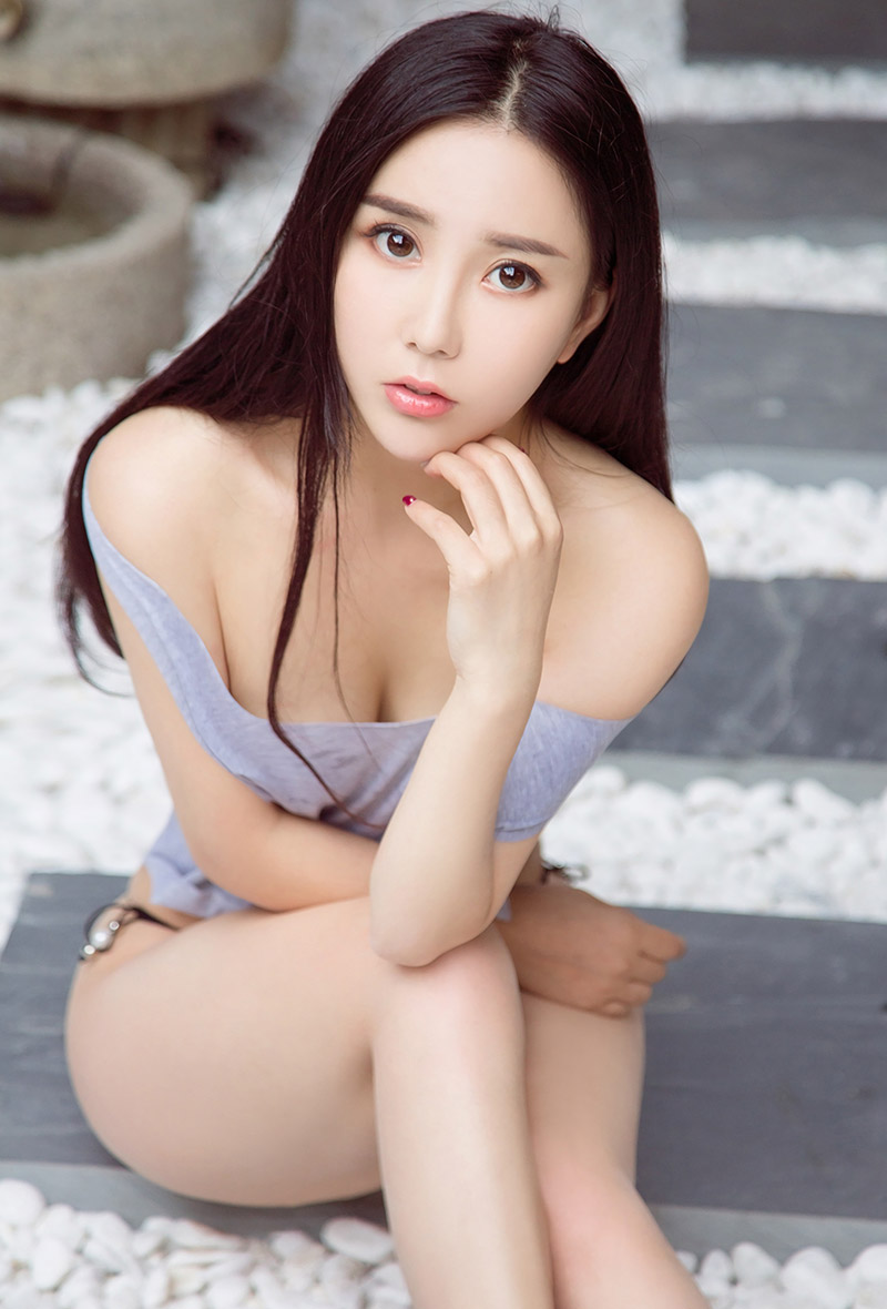 极致诱惑大美女露西白嫩酮体娇羞迷人