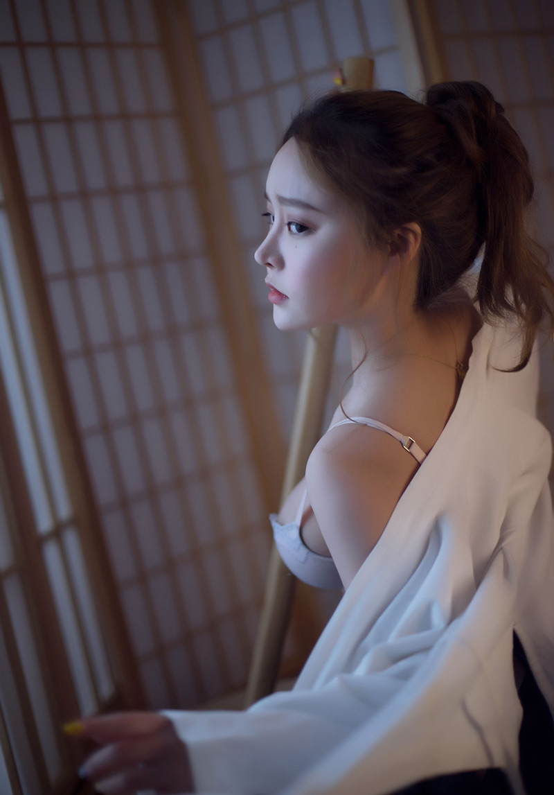 美胸少女柳侑绮剣道の女性感撩人