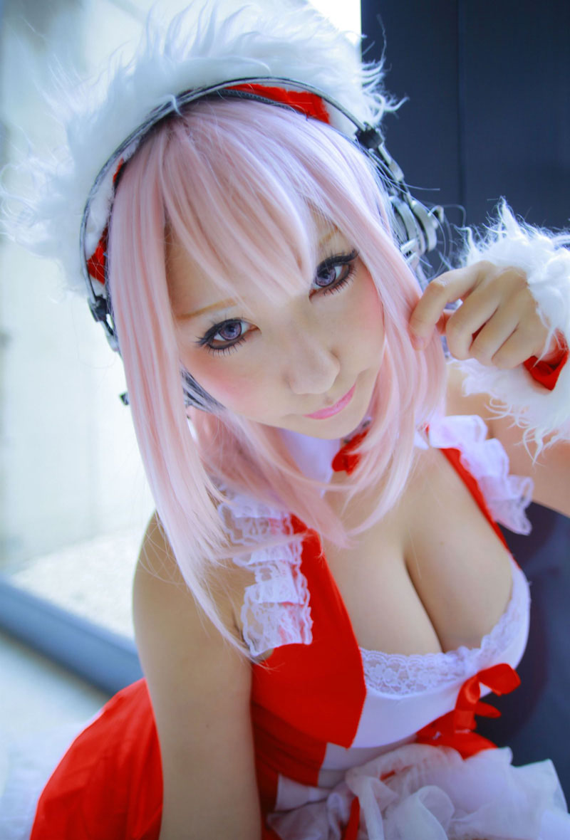 性感爆乳妹子双峰傲人