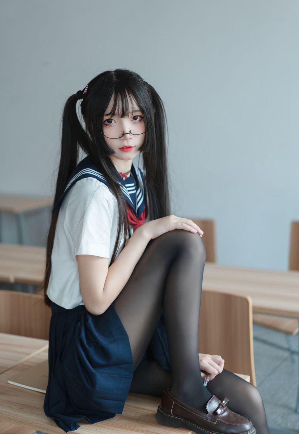 大尺度cosplay少女映画性感黑丝高清写真