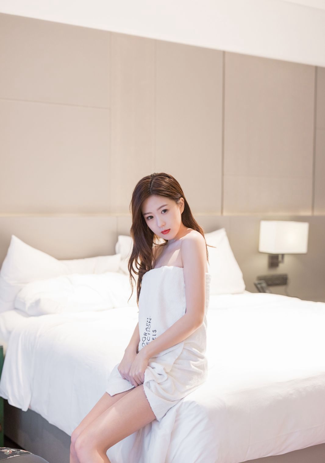 杨紫嫣Cynthia完美诱惑超直美腿白丝袜诱惑