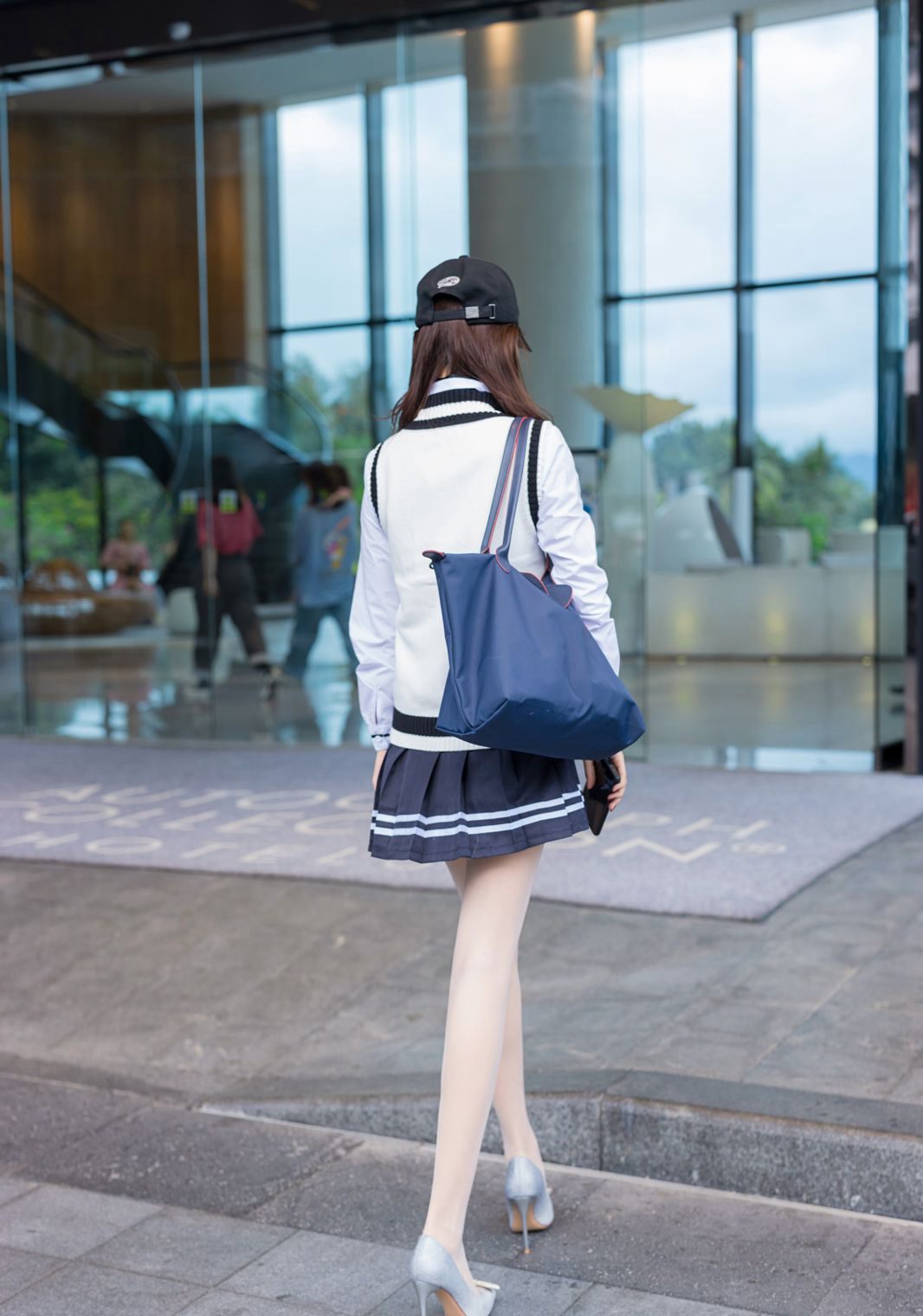 杨紫嫣Cynthia完美诱惑超直美腿白丝袜诱惑