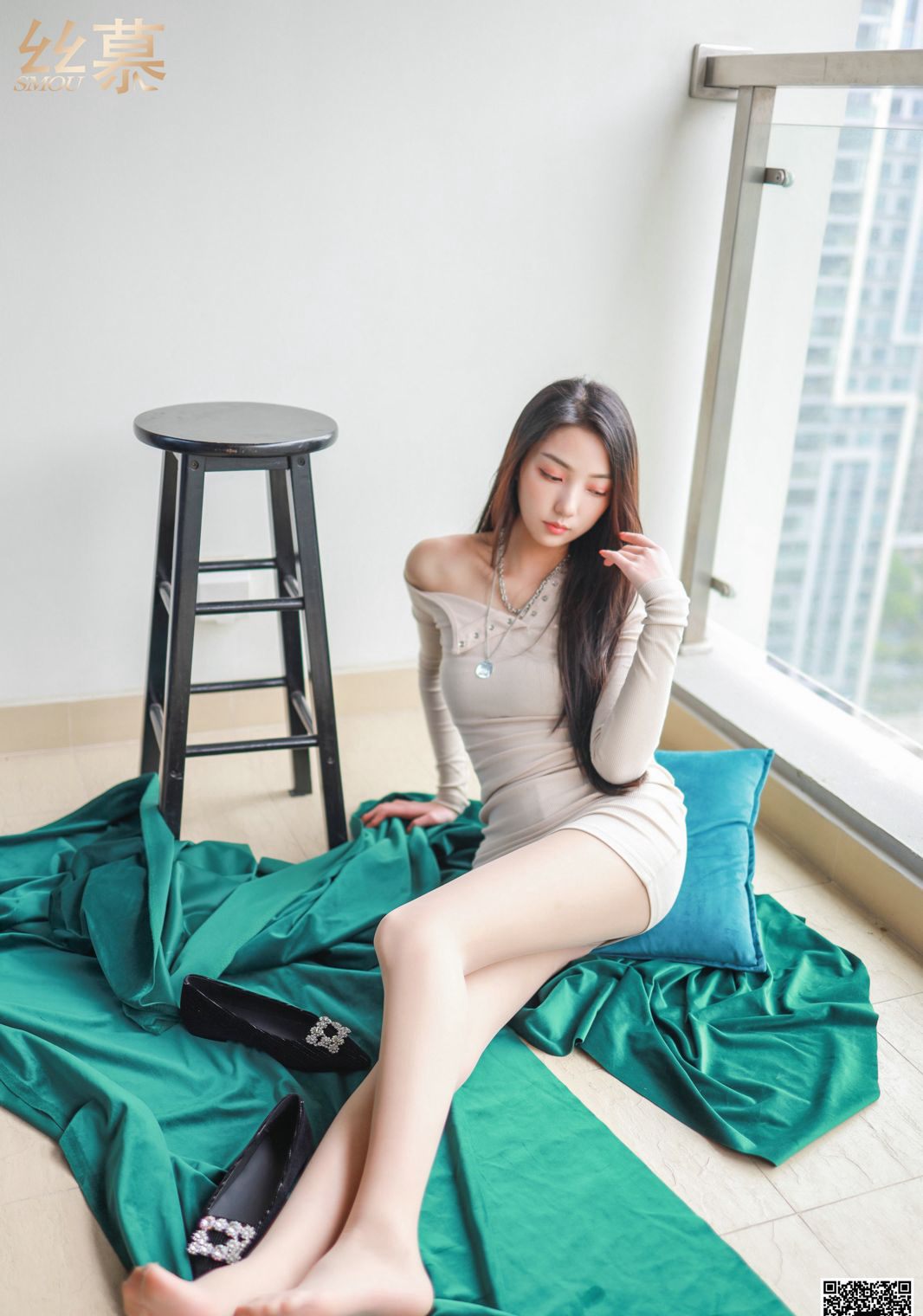 完美高颜值美女肉丝袜美腿玉足高清私房