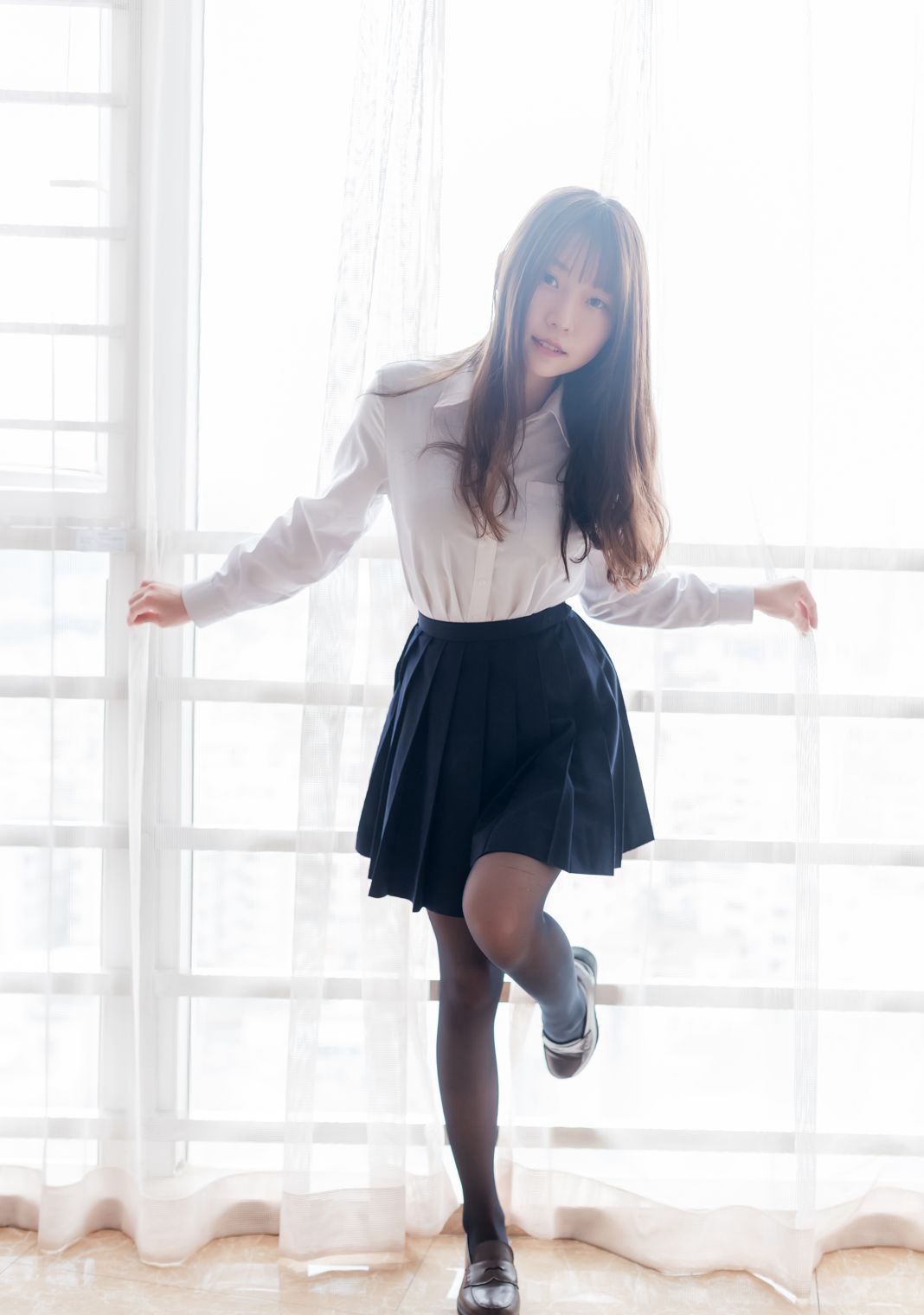 性感制服Cosplay美女大尺度香草喵露露黑丝图