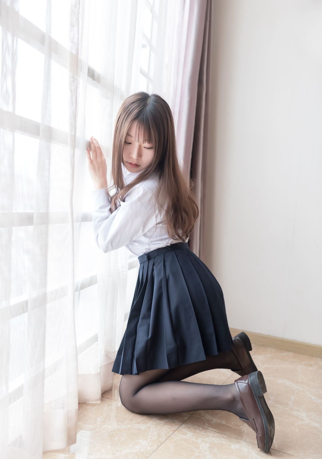 性感制服Cosplay美女大尺度香草喵露露黑丝图