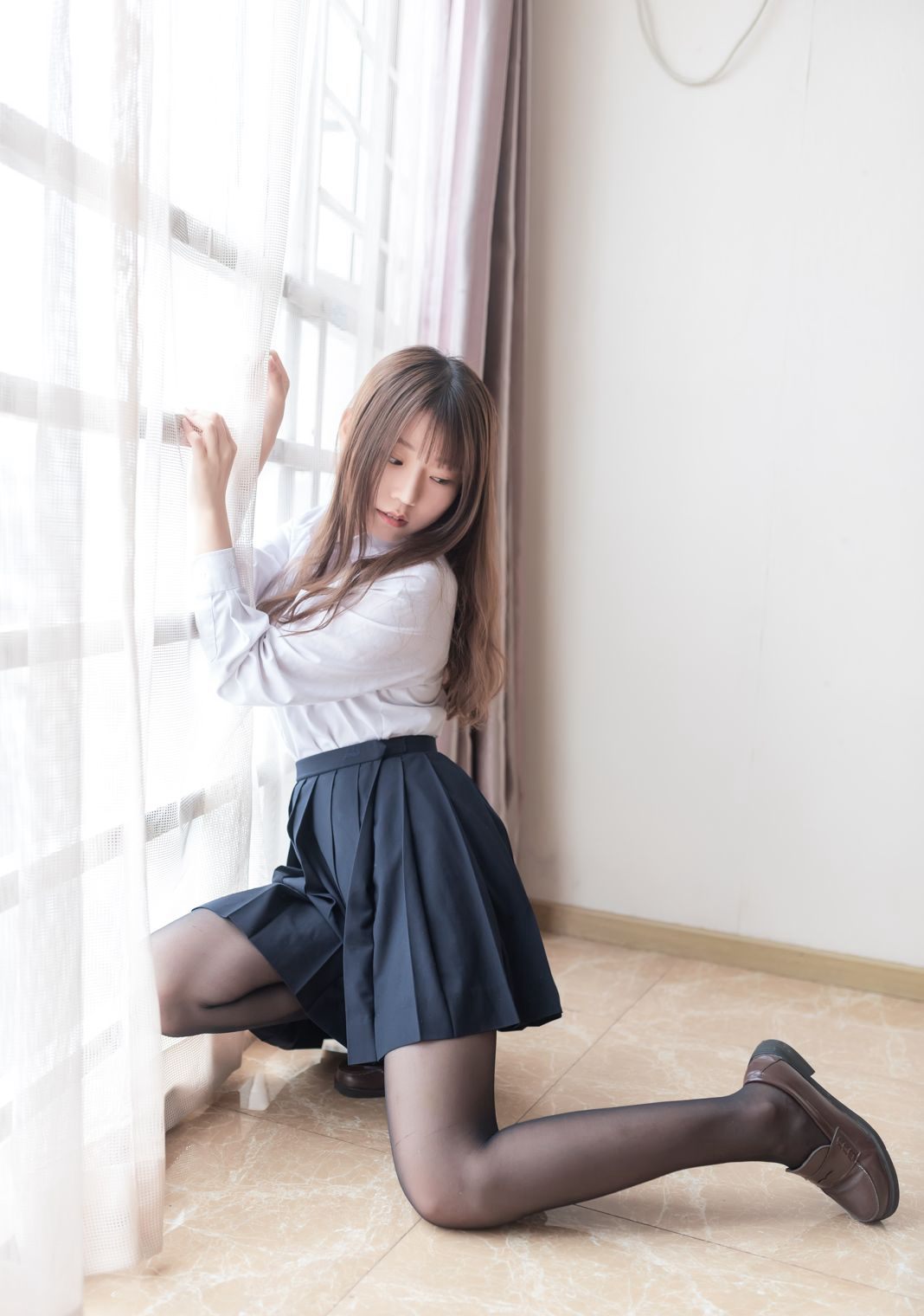 性感制服Cosplay美女大尺度香草喵露露黑丝图