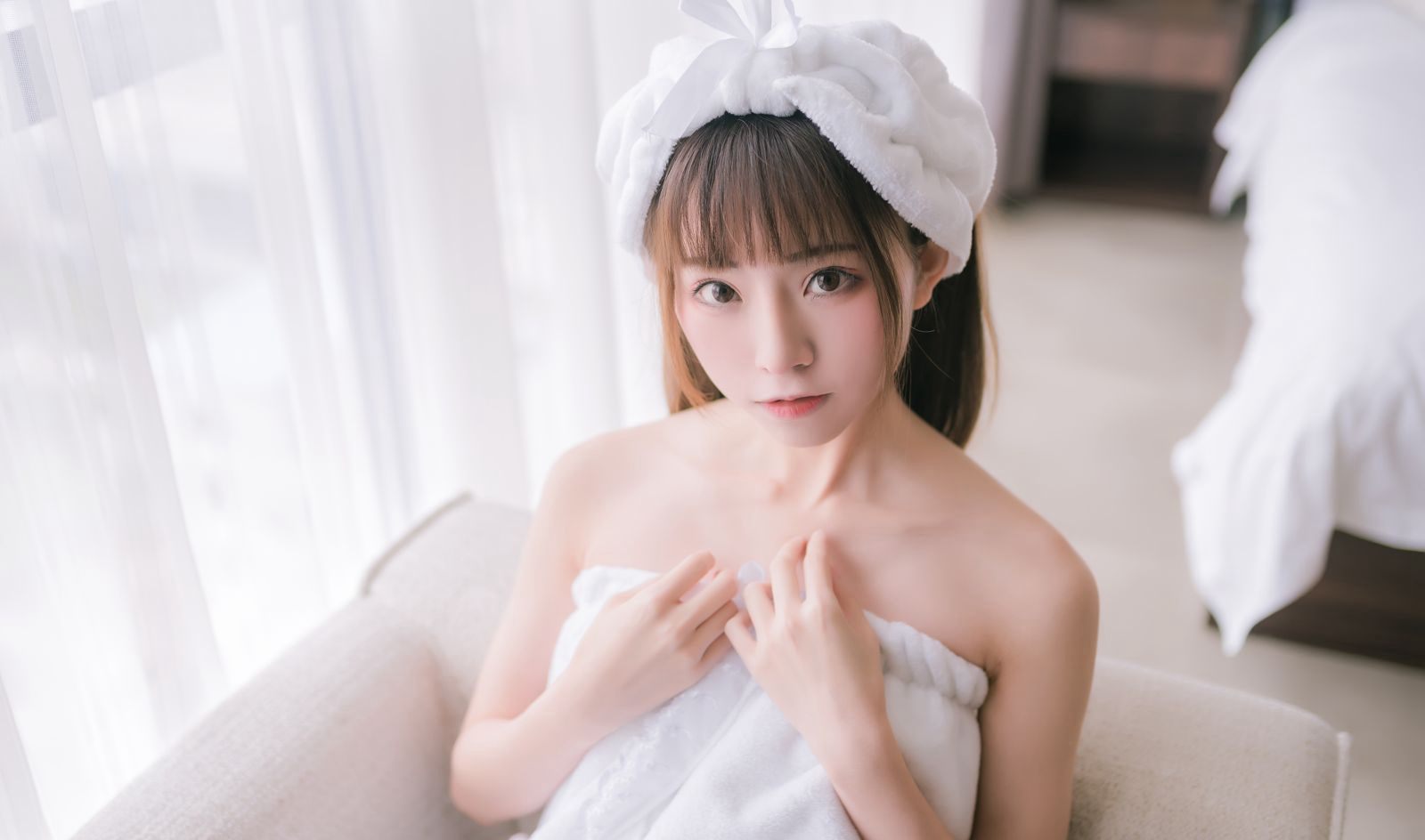 浴室美女大尺度cos无下限福利mm美腿图片