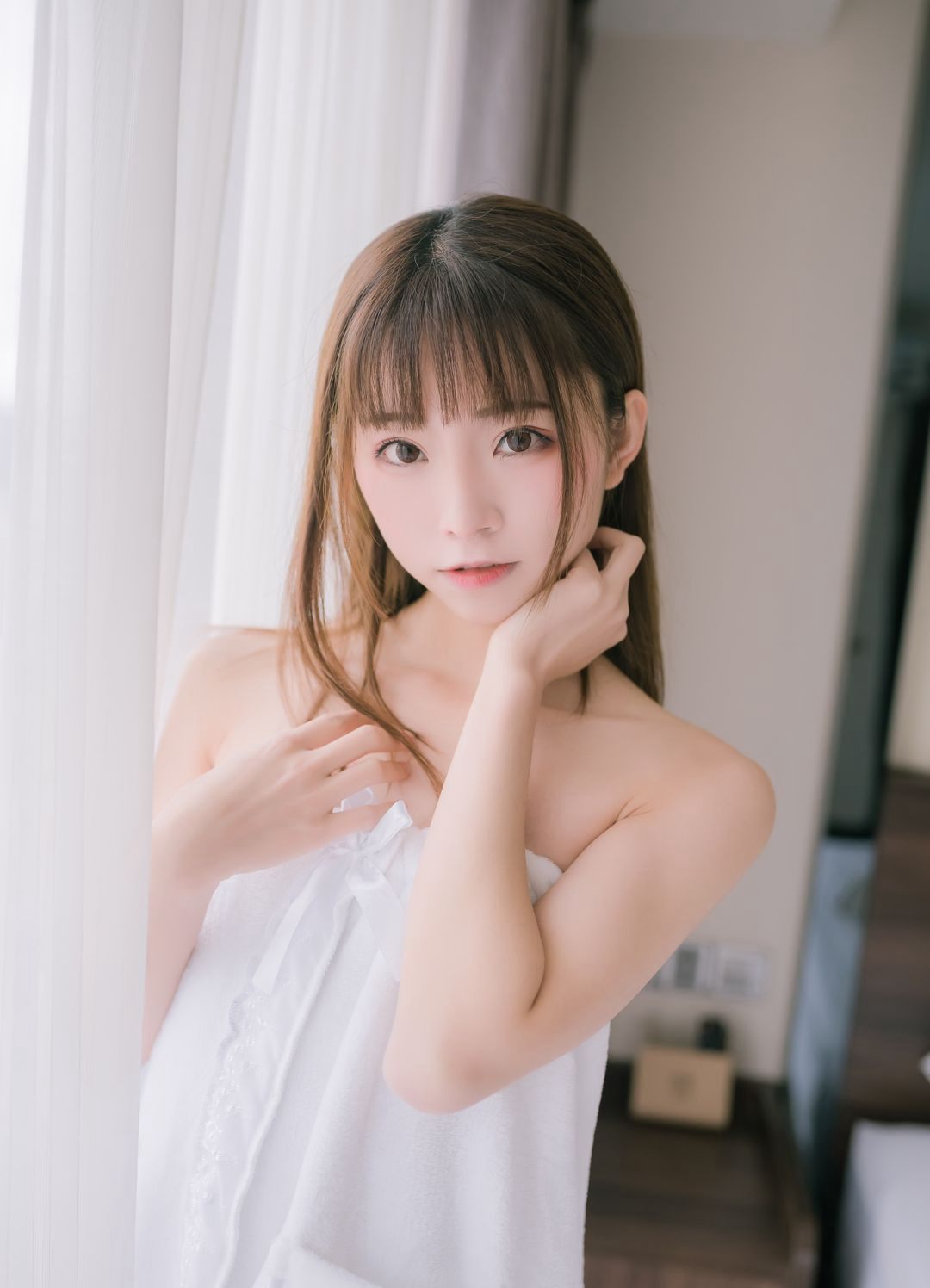 浴室美女大尺度cos无下限福利mm美腿图片