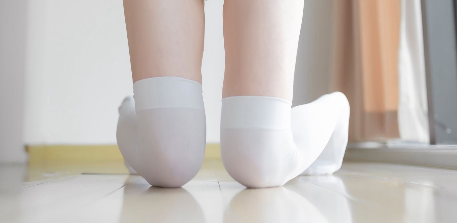 大尺度jk白丝超污Cosplay福利诱惑白丝袜图