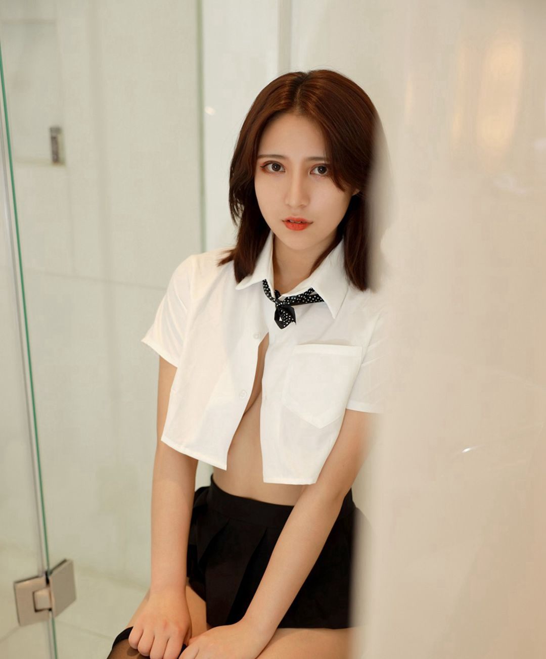 久久Aimee美女蜜汁凸起照诱惑黑丝袜高清巨乳