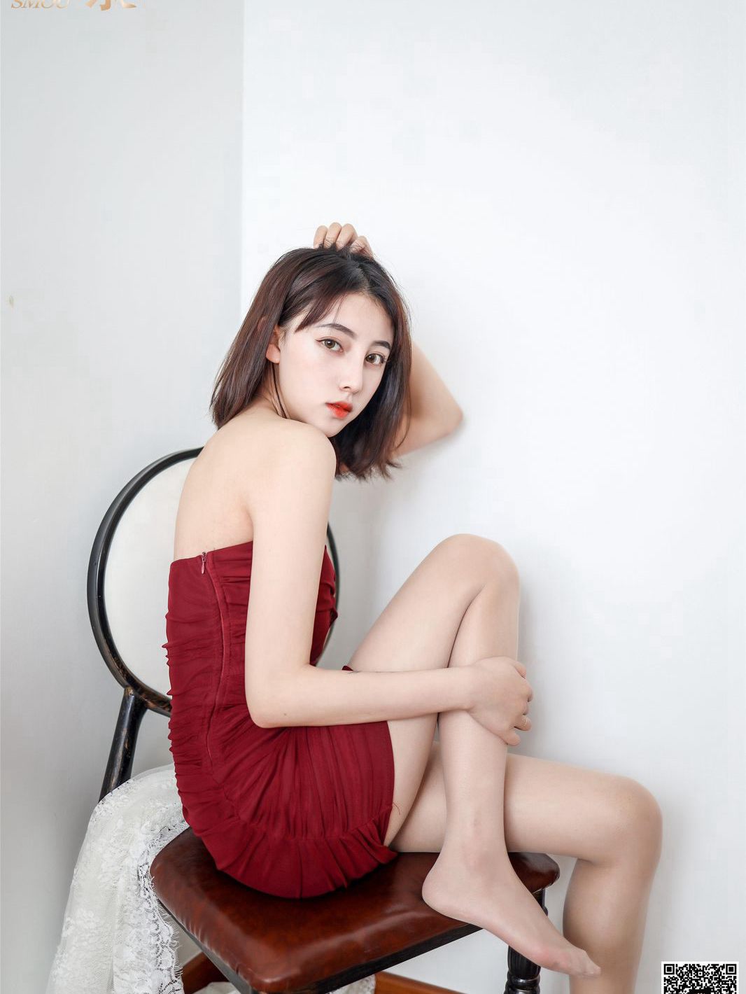 肉丝袜高跟美腿诱惑长腿模特私房写真