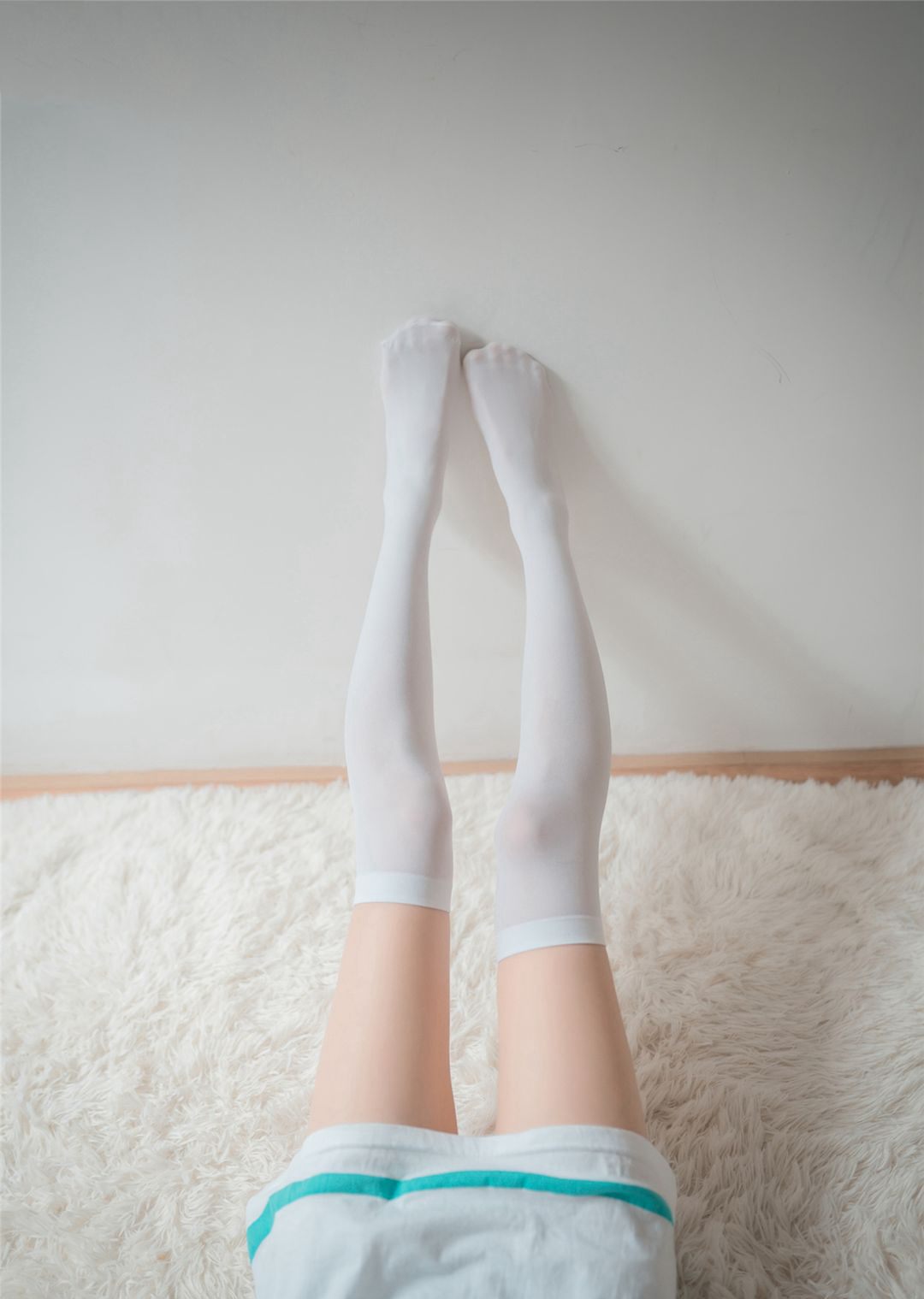 白丝足控极品美腿Cosplay美女大尺度性感写真