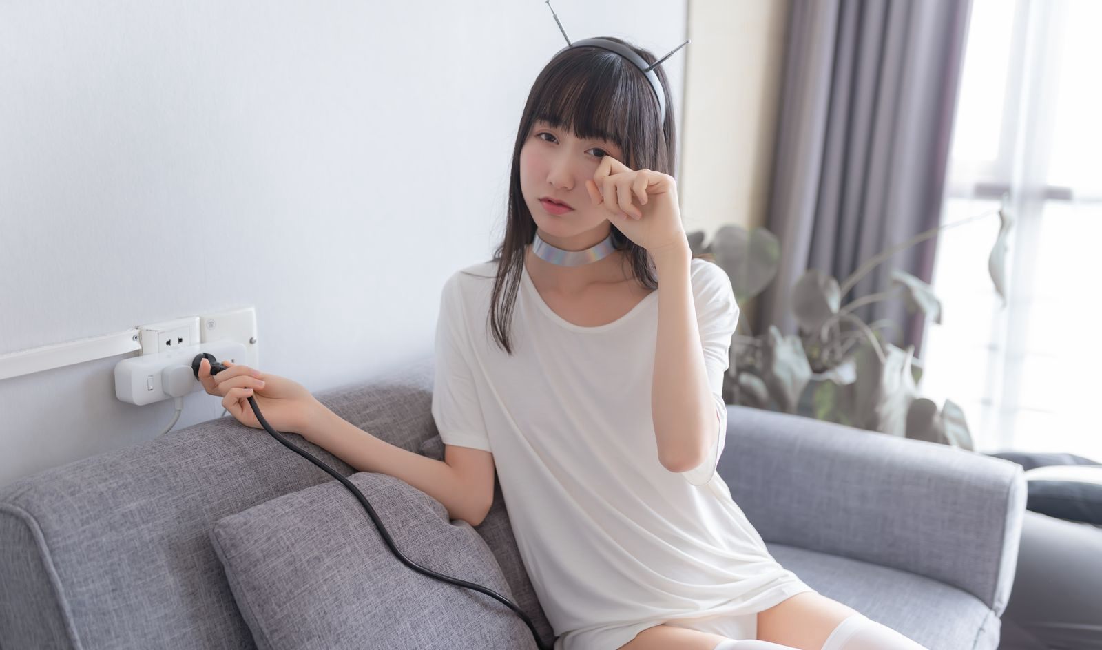 Cosplay极品黑丝大尺度超污白丝美腿美女福利图