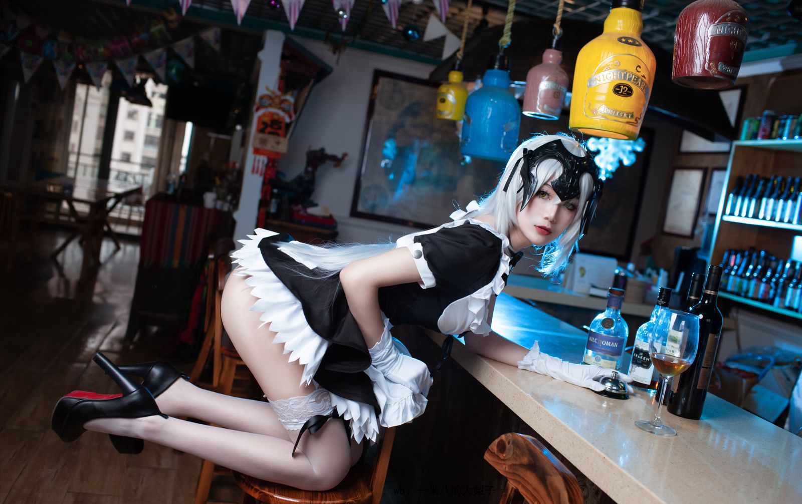 一米八的大梨子Cosplay大尺度超薄白丝袜高跟福利