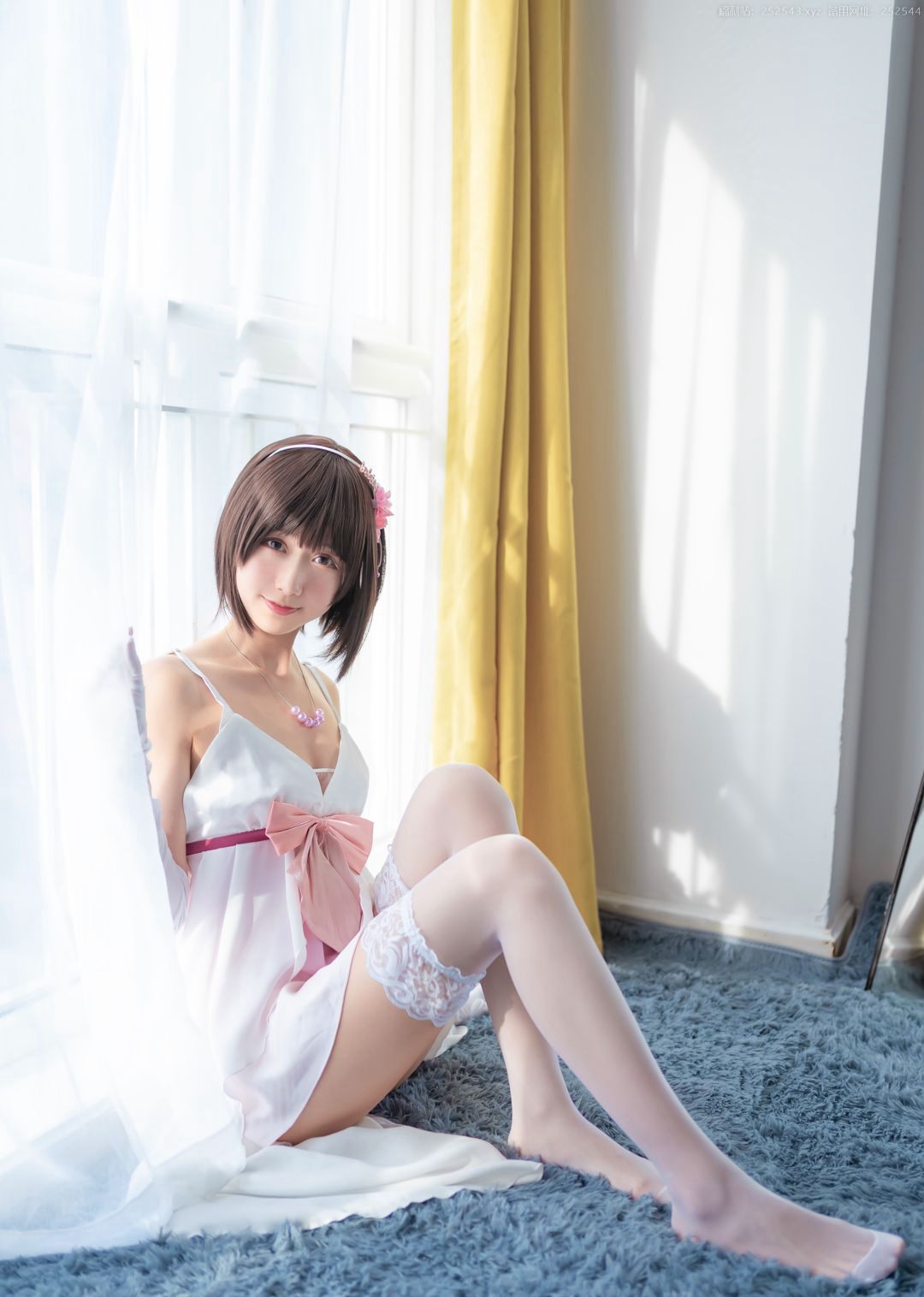 性感白丝美腿短发美女Cosplay大尺度高清纯美写真