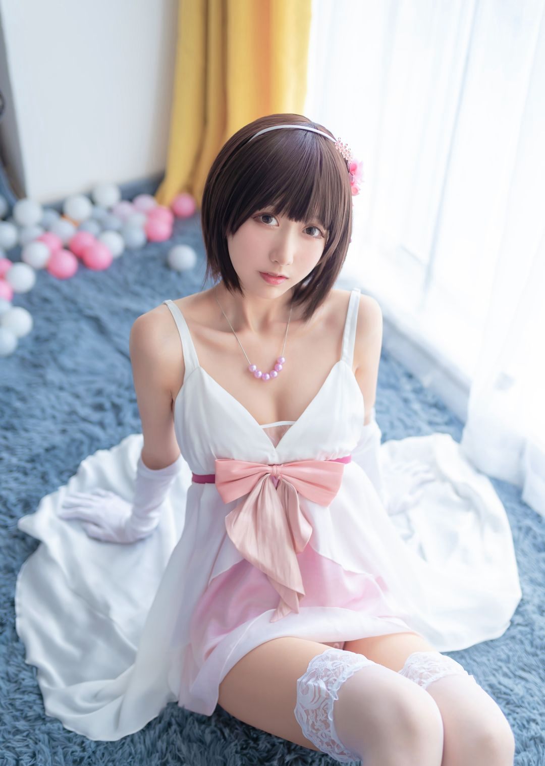 性感白丝美腿短发美女Cosplay大尺度高清纯美写真