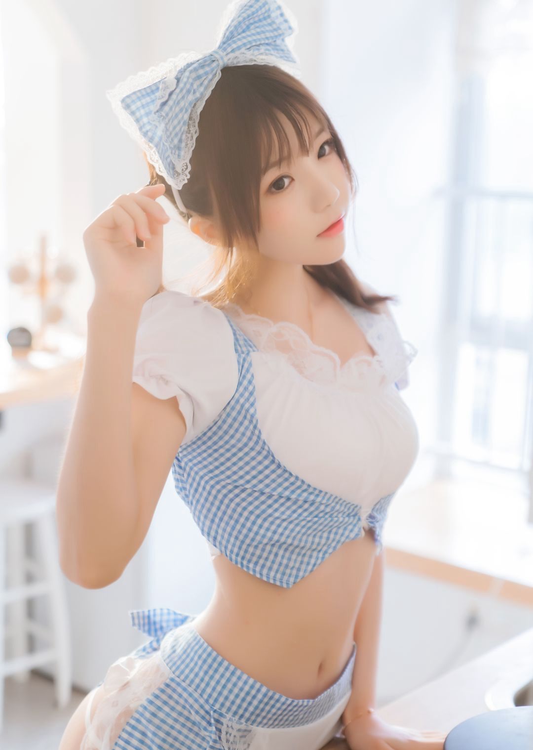 JK白丝袜美腿高颜值嫩白皮肤coser大尺度Cosplay