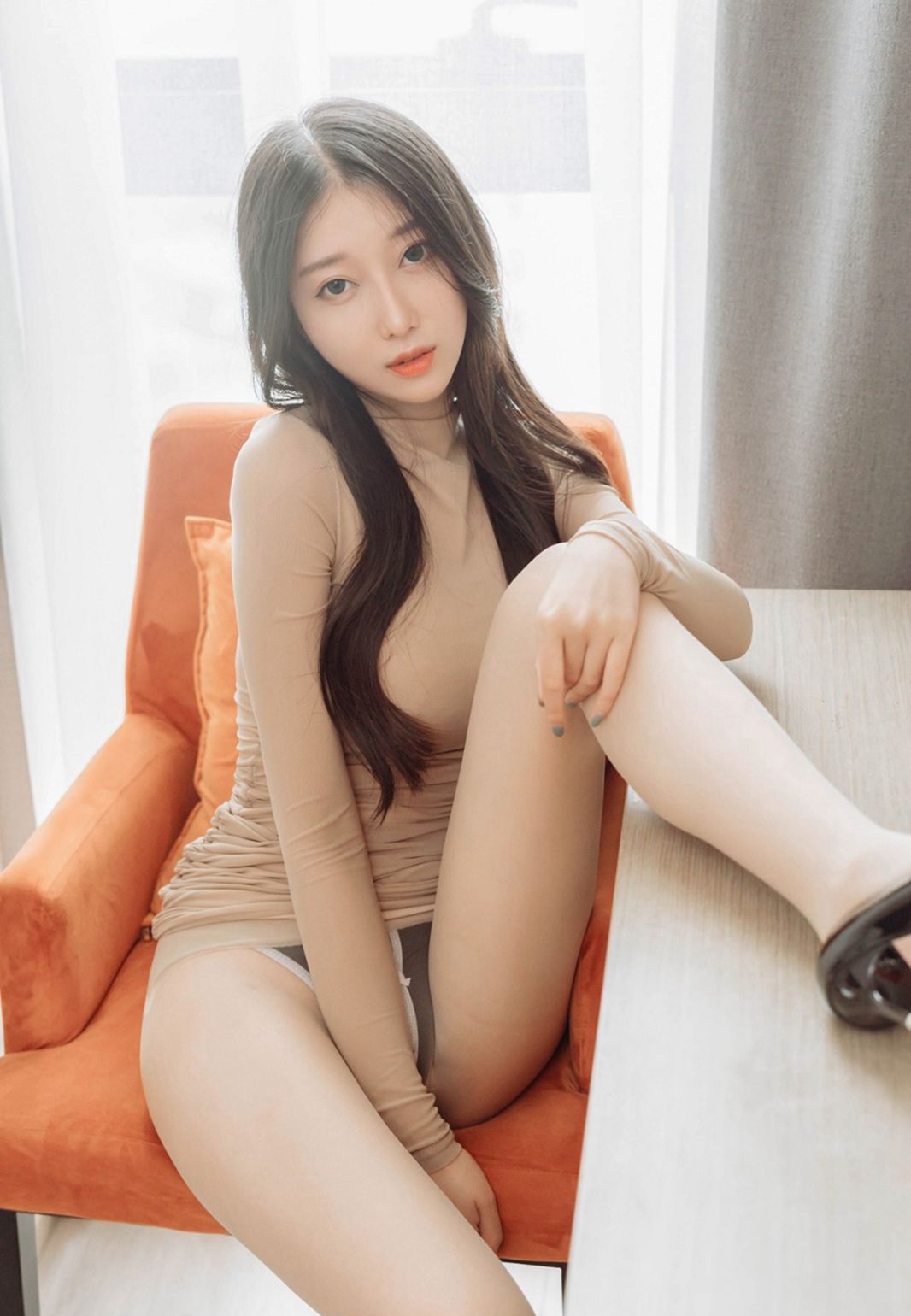 玥儿玥er丰满大乳大屁股超美肉丝袜美腿高跟美少妇