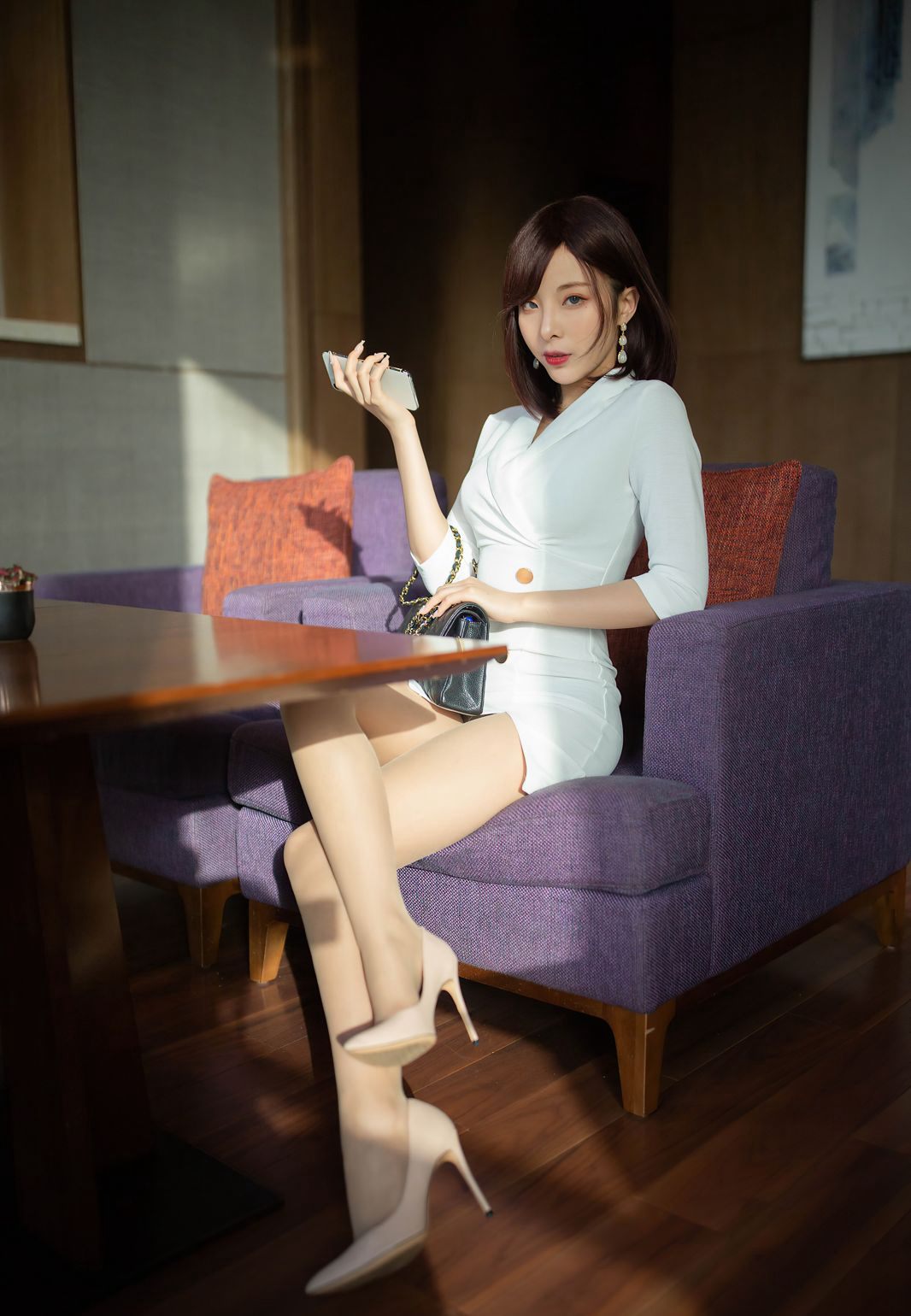 陈小喵肉丝袜制服OL美女撕烂肉丝袜高跟女神