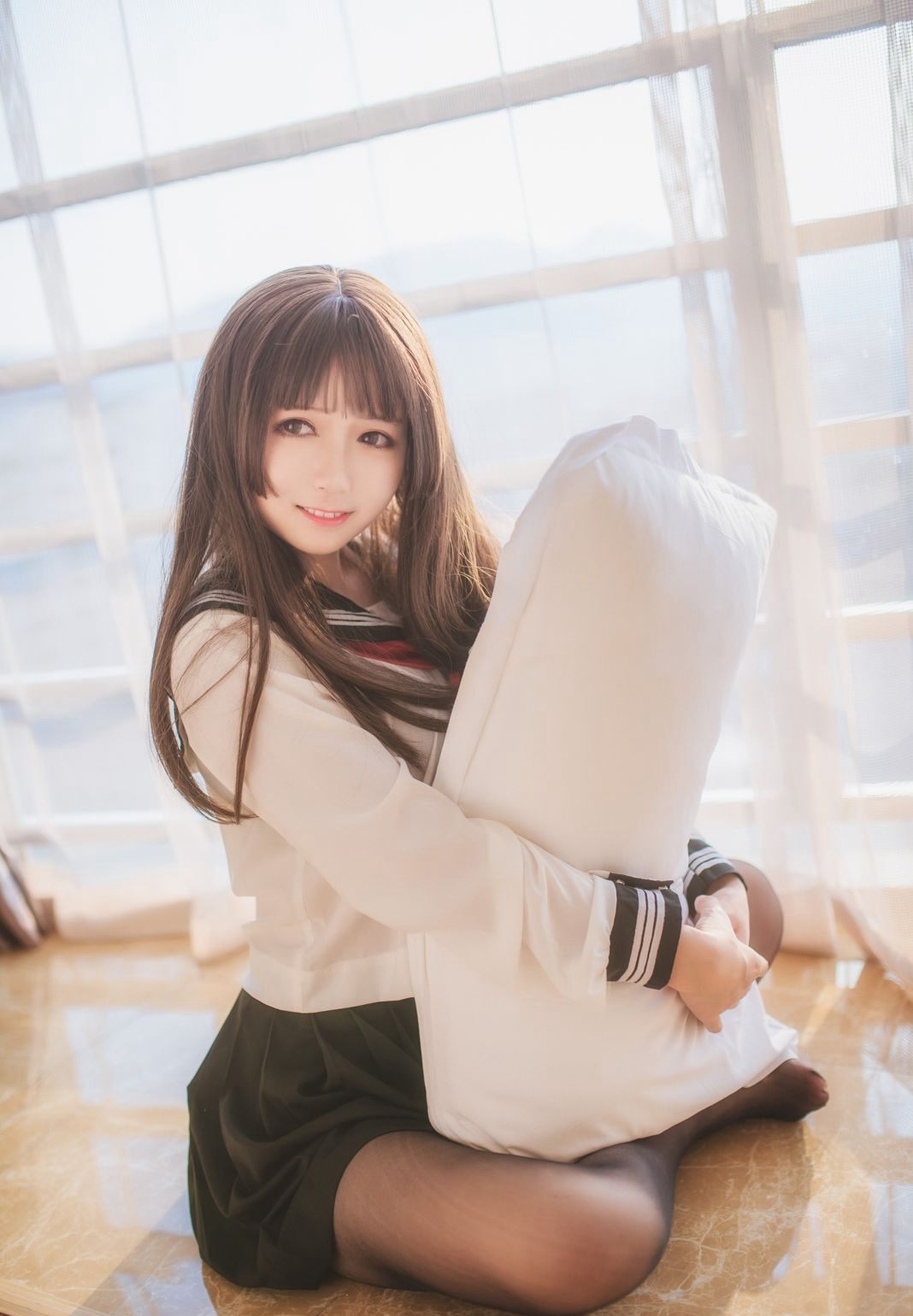 cos美女白金大尺度超污福利黑丝袜清新美图玉足图片