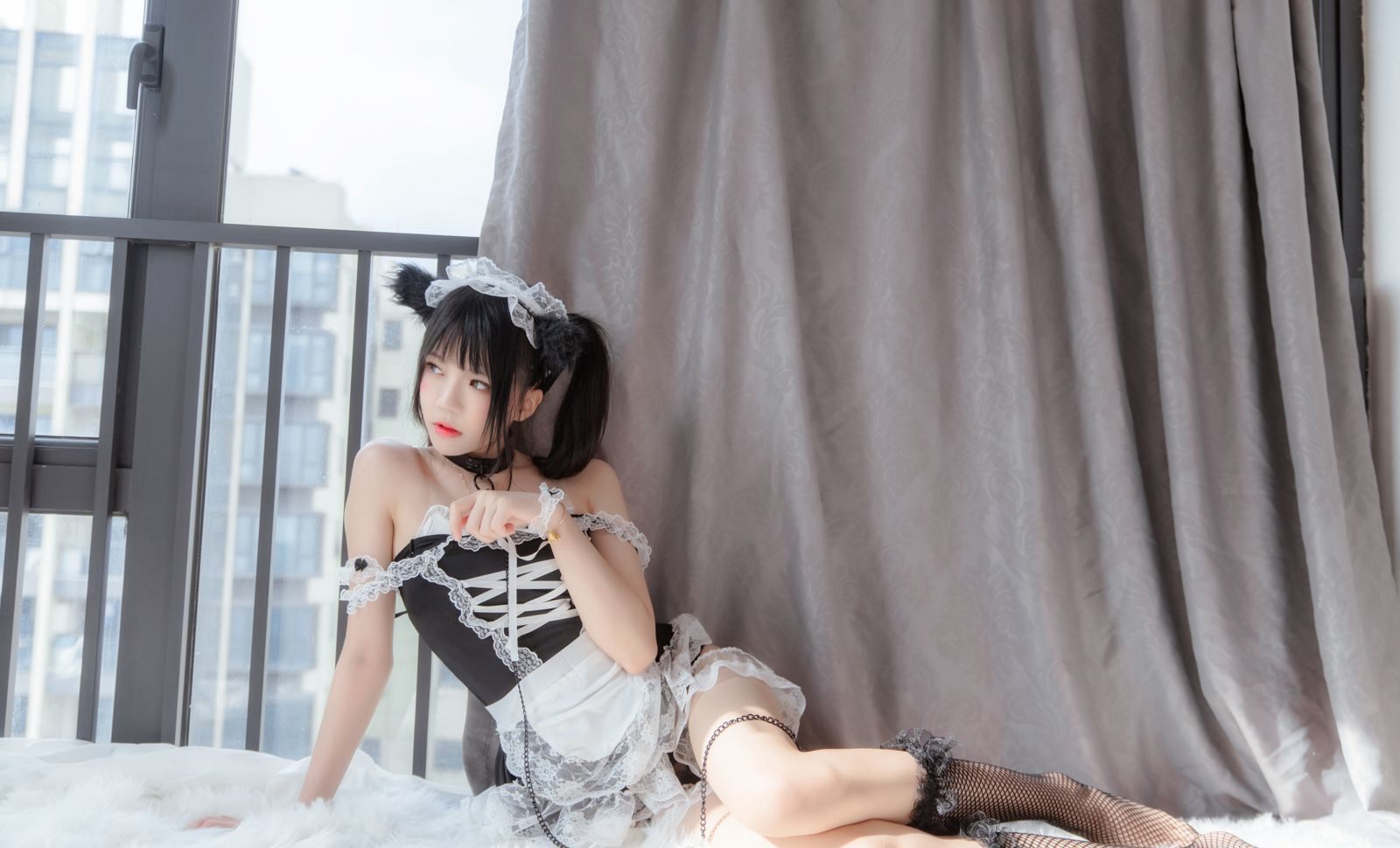 网袜白嫩美腿女仆装桜桃喵2020最新图片诱惑大尺度COSPLAY高清