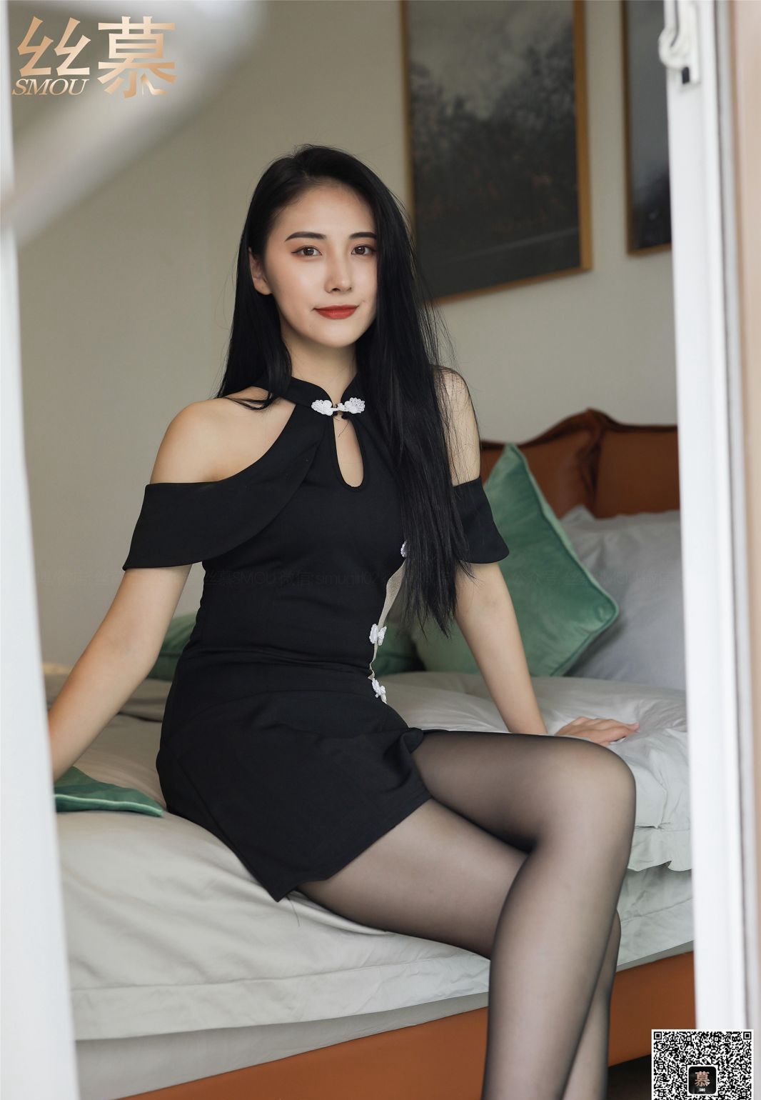 高颜值黑丝袜美腿高跟美少妇性感私房人体写真