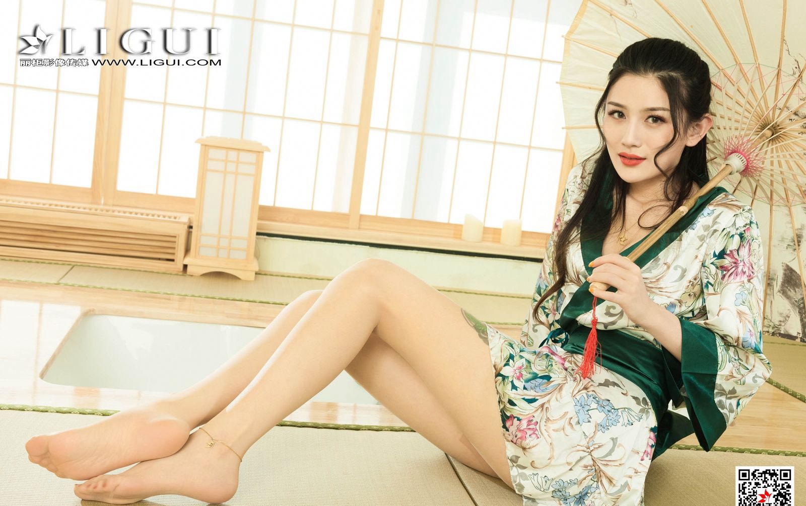 性感和服美女肉色丝袜高跟美腿性感高清玉足诱惑