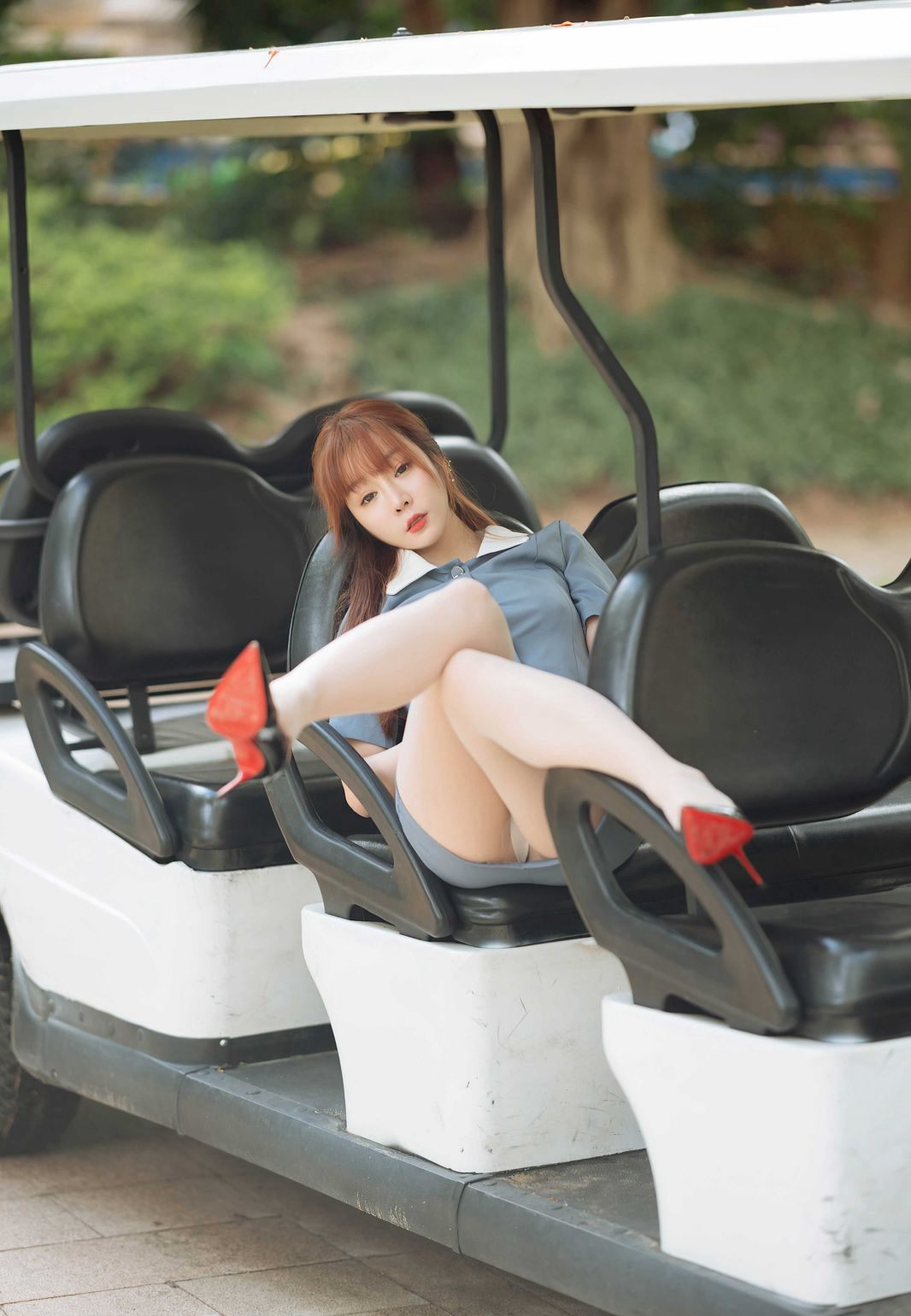 王雨纯肉色丝袜极品翘臀臀控后交性感美腿高跟人体