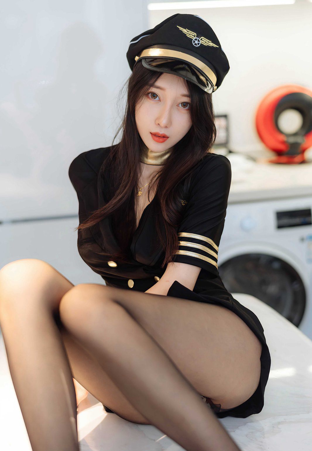 玥儿玥er性感空姐制服极品黑色丝袜美腿高跟人体