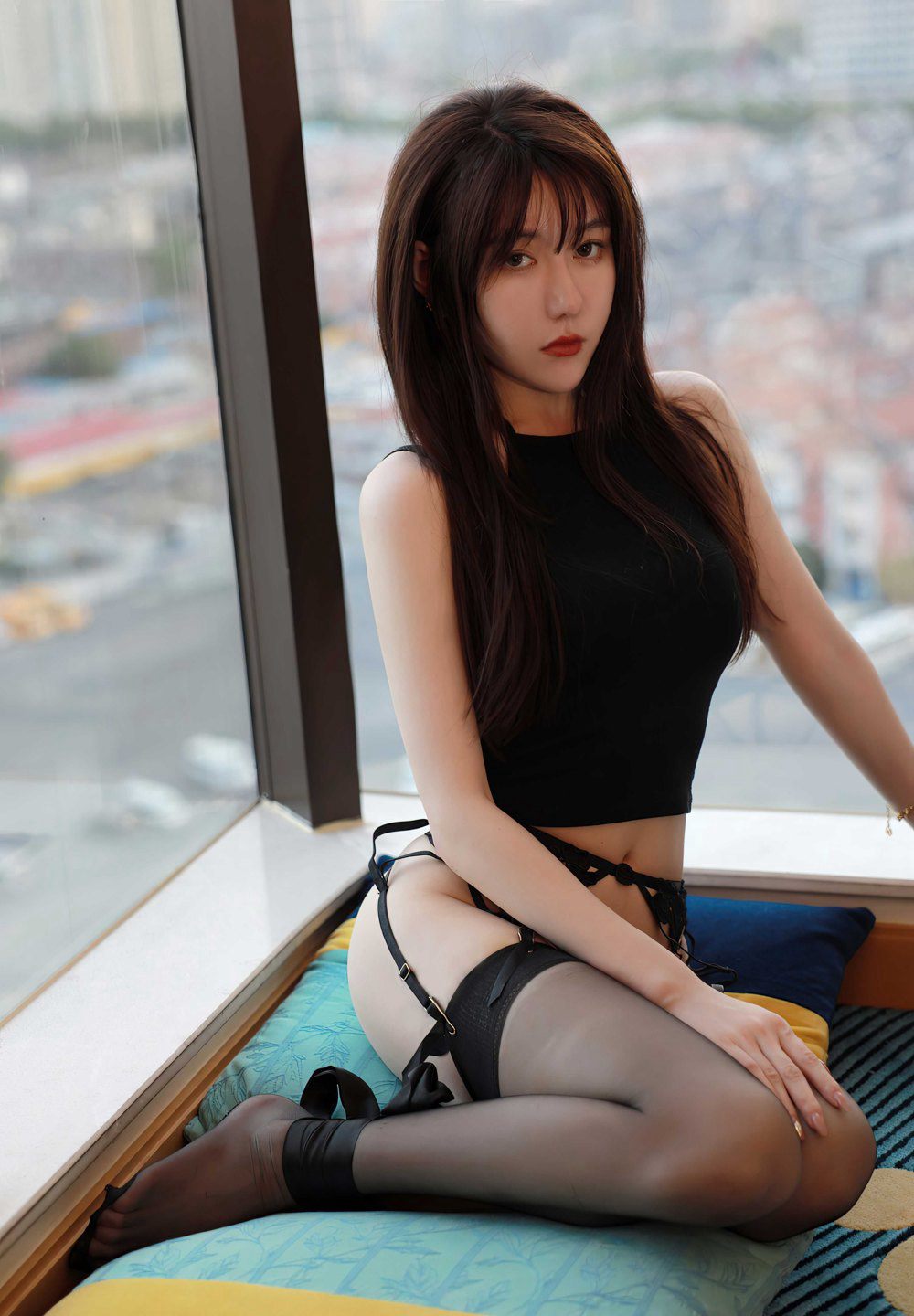 薛琪琪sandy捆绑系列极品大美臀诱惑丁字裤黑丝美腿