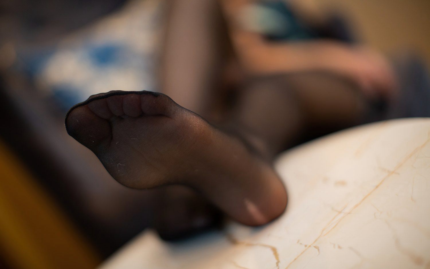 夏玥完美黑丝长腿高跟美少妇高级酒店脱丝诱惑性感玉足