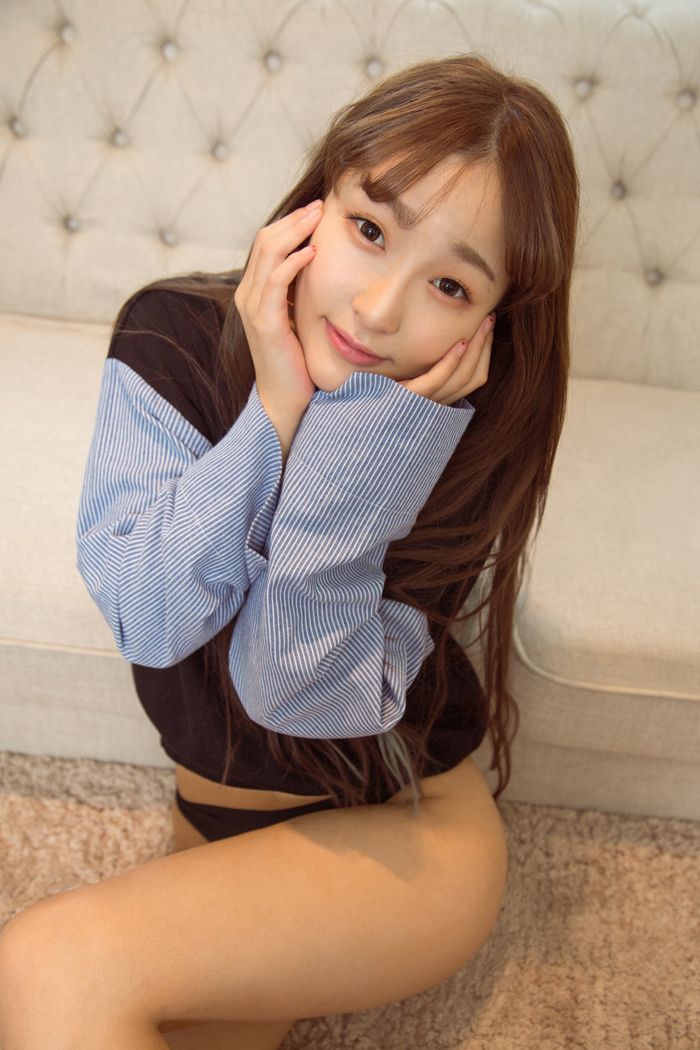 魅惑熟女王婉悠丰乳肥臀福利满满