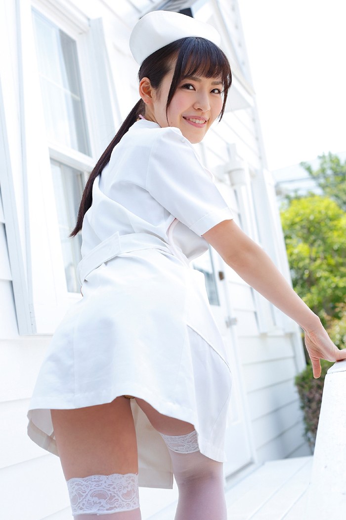 魅力熟女陈秋雨内衣性感韵味十足