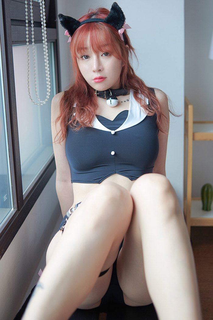 百变少女王雨纯白皙美乳疯狂裸露