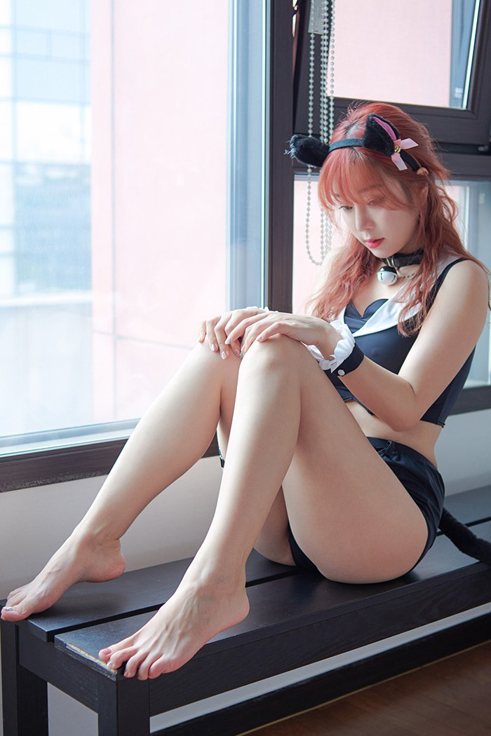 百变少女王雨纯白皙美乳疯狂裸露