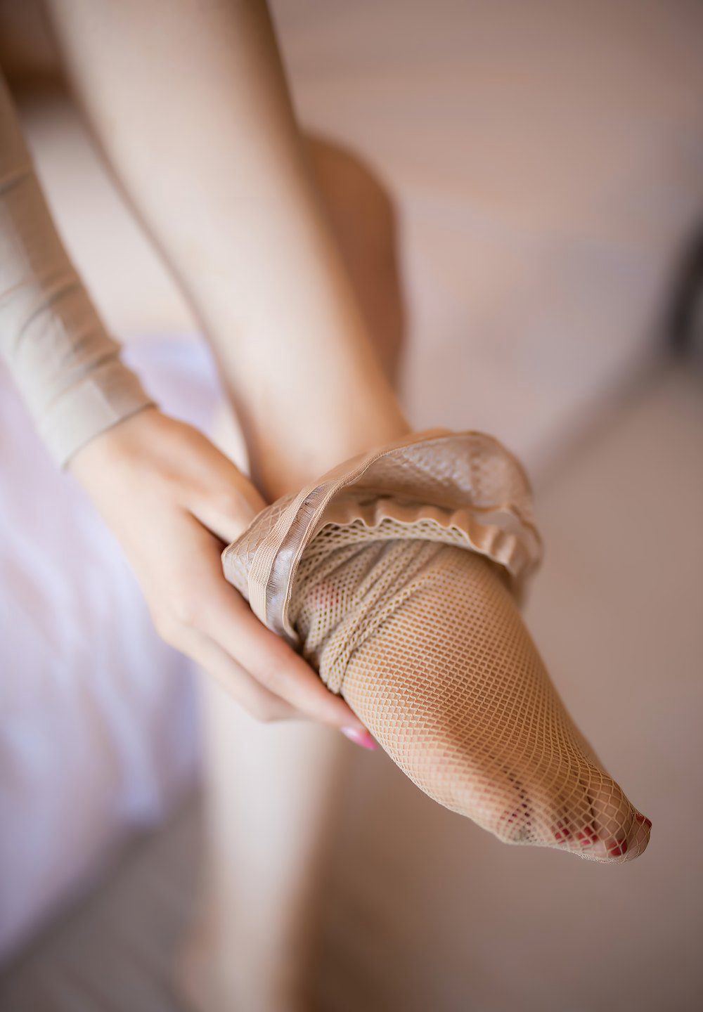 言沫高颜值妹子床上脱性感肉丝袜美腿风骚臀控大奶嫩白