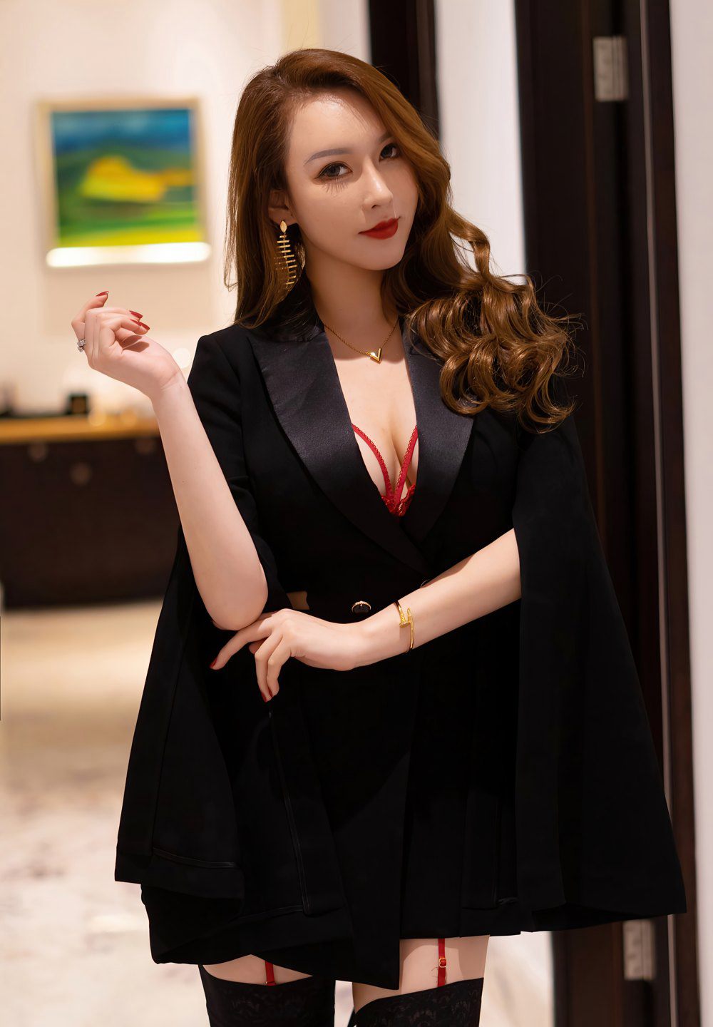 尤妮丝Egg超大美胸性感黑丝诱惑蕾丝内衣巨臀诱惑