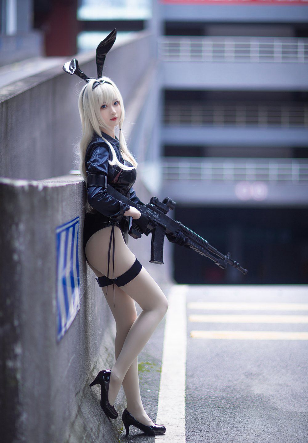 Cosplay美女南宫性感丝袜外拍大尺度写真