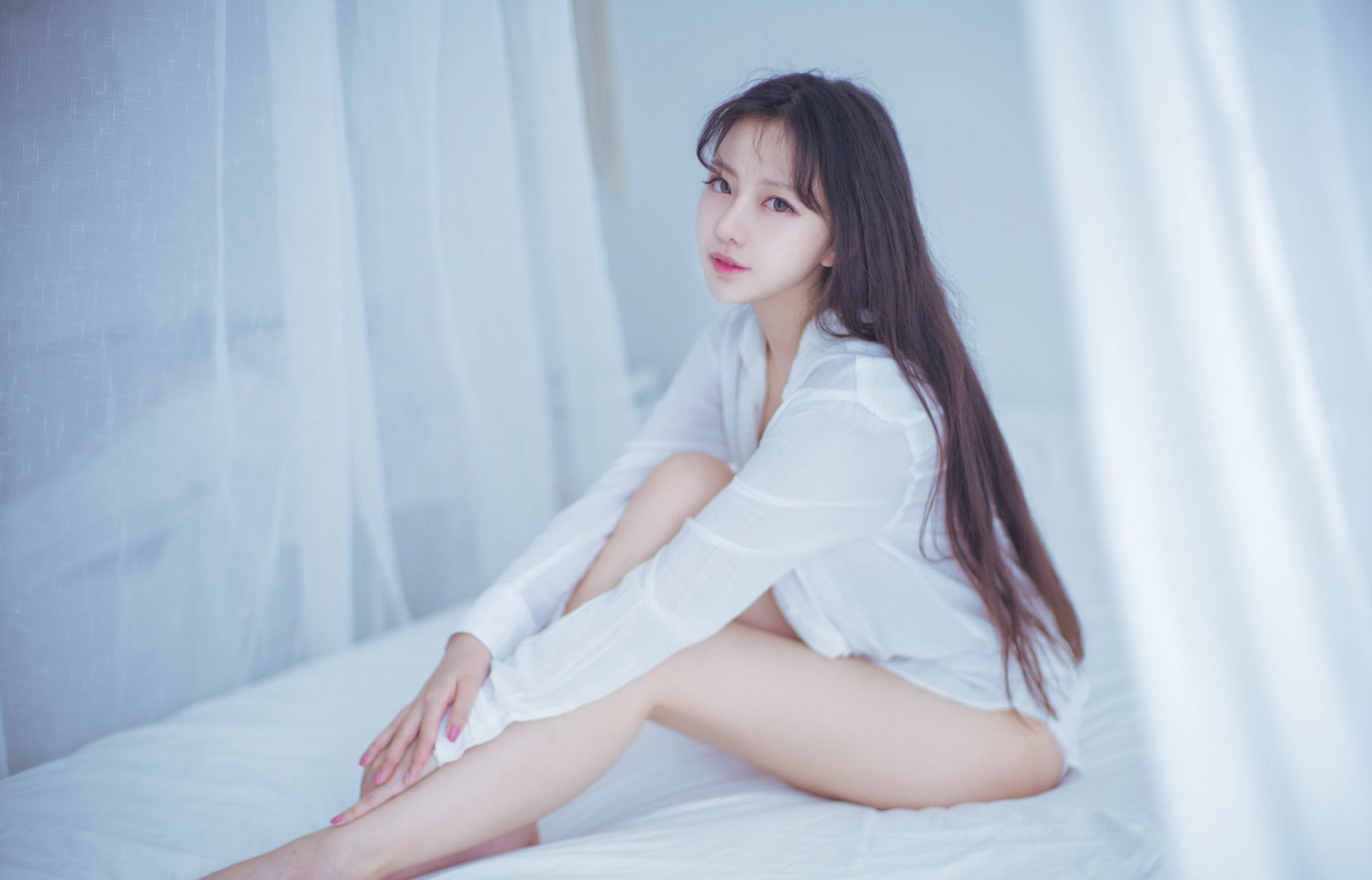 cosplay小鹿鹿白嫩皮肤性感美腿高颜值写真