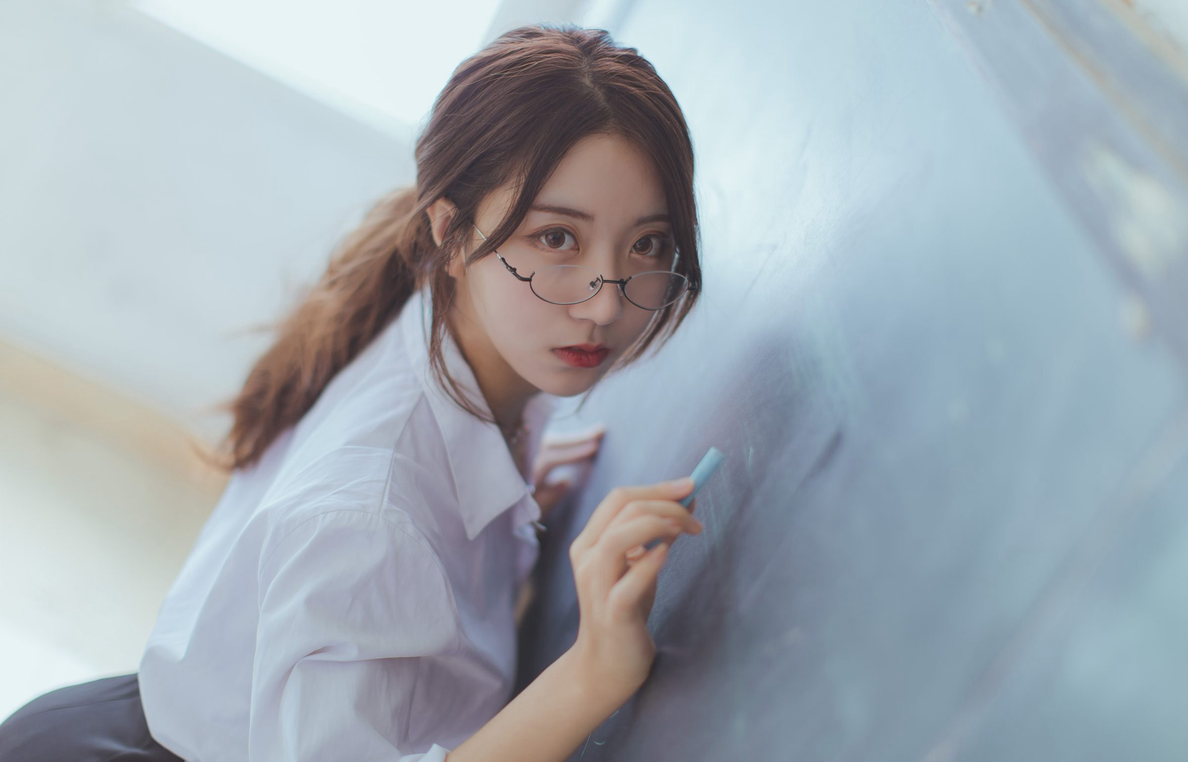 制服性感老师黑丝袜高跟黑川性感cosplay诱惑2021最新图集