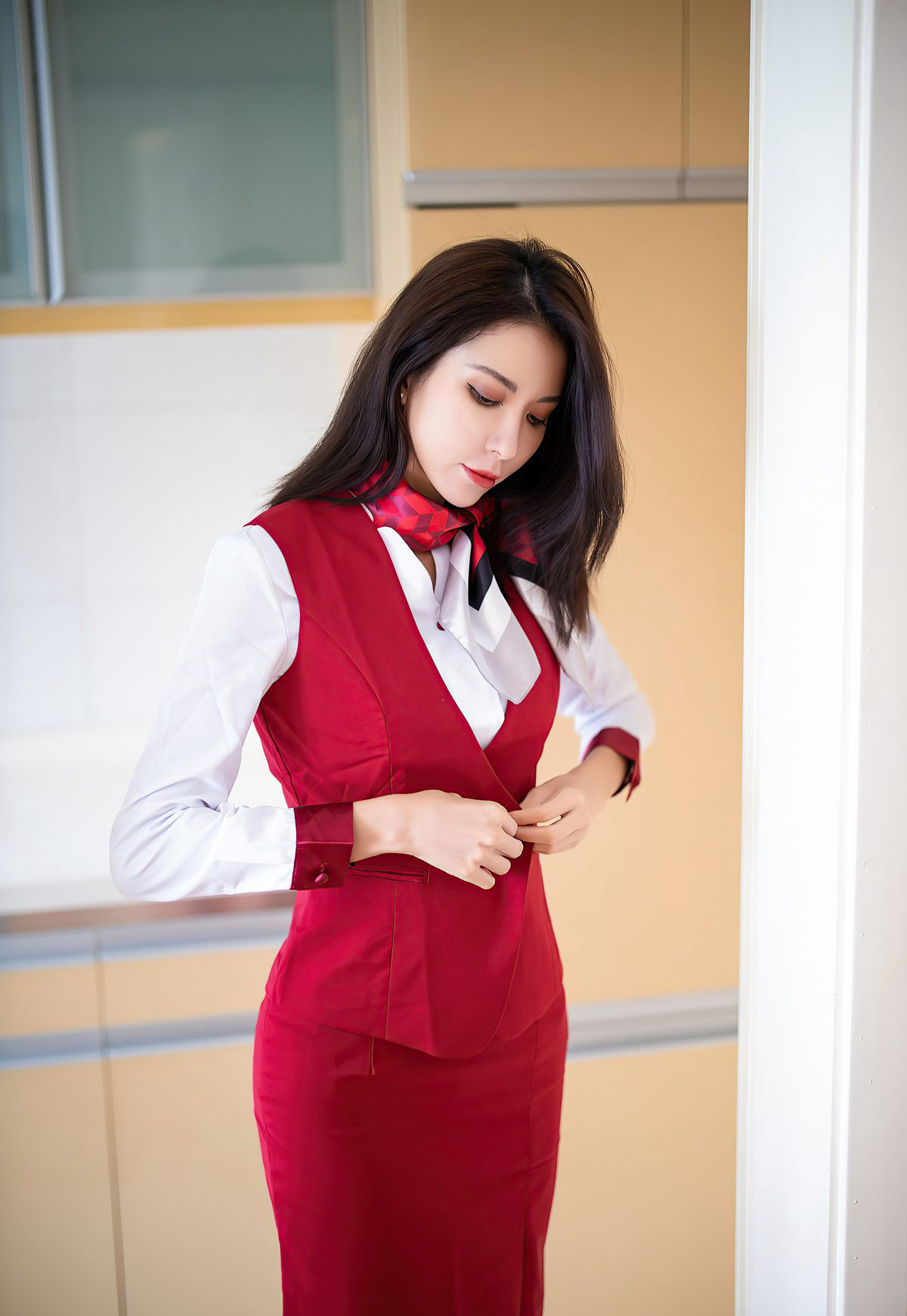 风骚空姐Carry完美高挑长腿肉丝袜高跟床上各种姿势