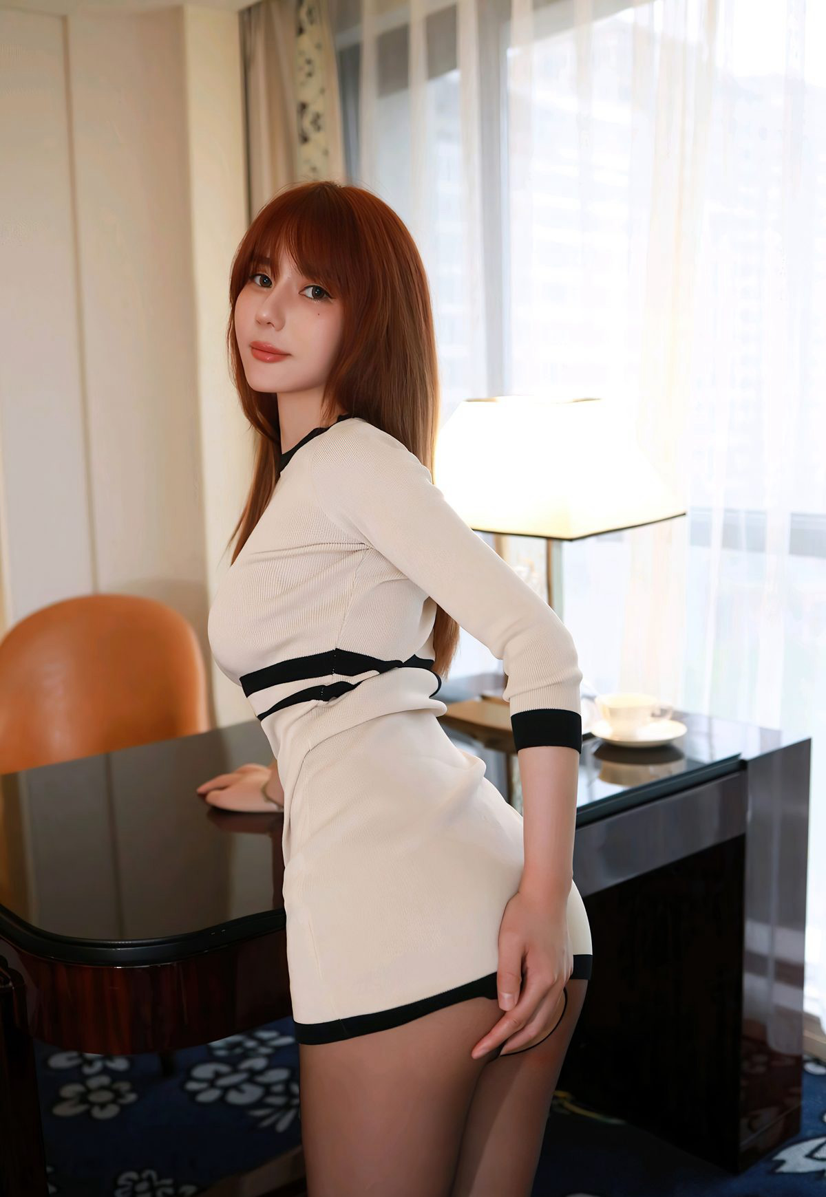 2021性感女神如歌高级酒店风骚丝袜美腿高跟诱惑